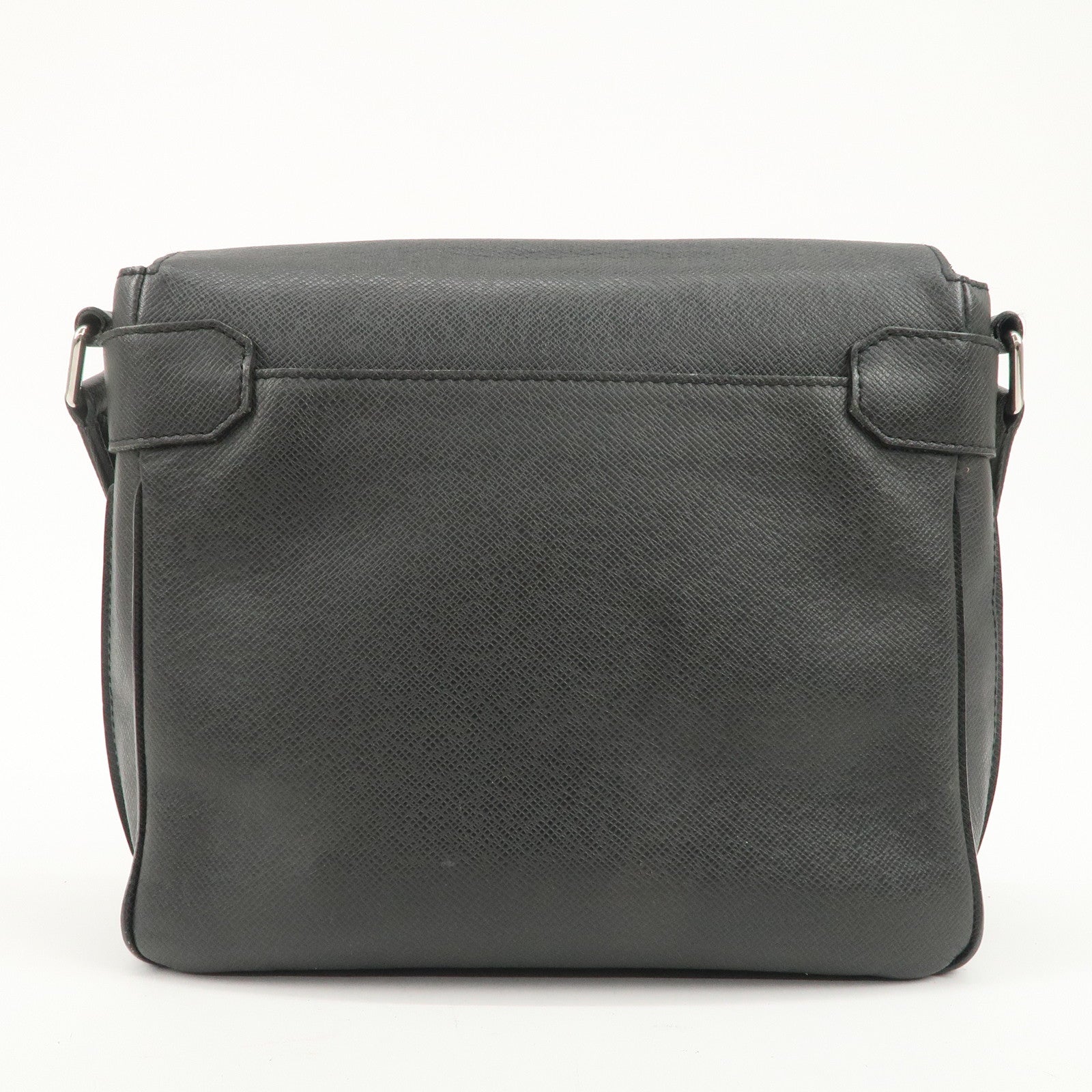 Louis Vuitton Taiga Milo Shoulder Bag Crossbody Bag Glacier M32631 Used