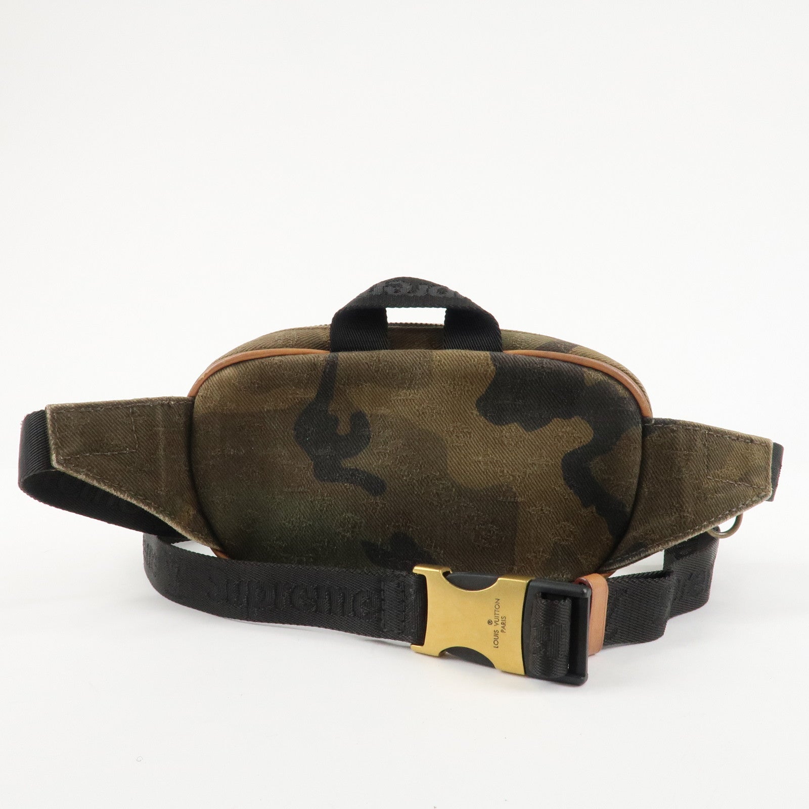 Louis Vuitton Monogram Camouflage SUPREME 2017 Bum Bag PM N44202 Used