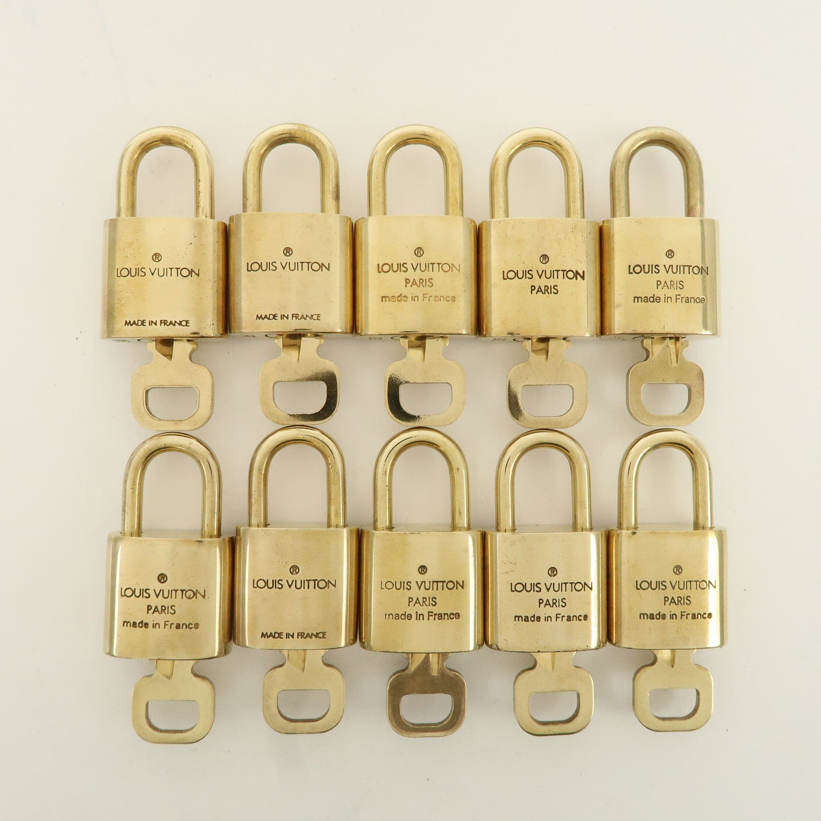 Louis Vuitton Set of 10 Lock & Key Cadena Key Lock Metal Gold Used