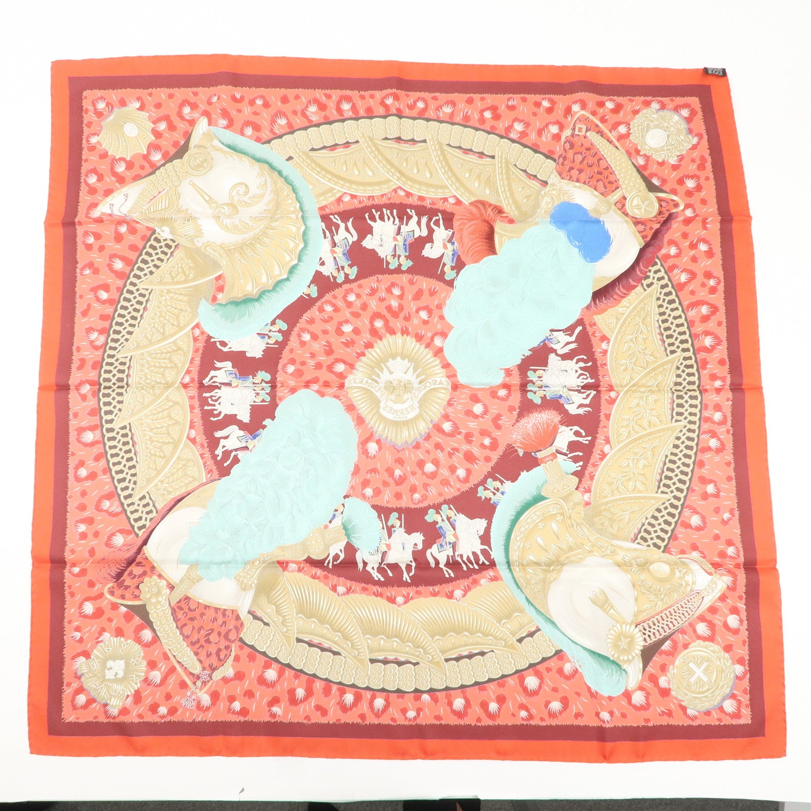 HERMES Carre 90 Silk 100% Scarf CASQUES et PLUMETS Used