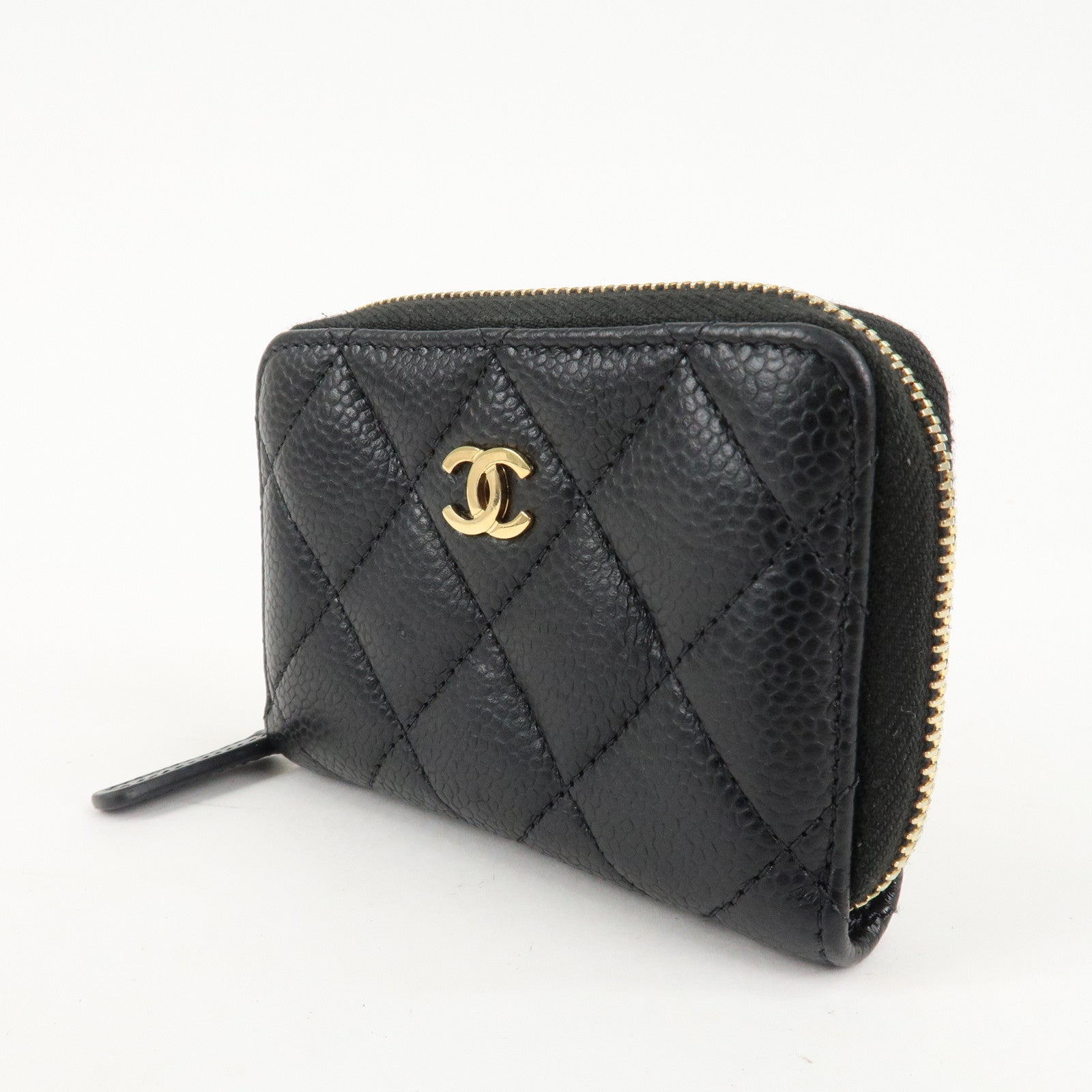 CHANEL Matelasse Caviar Skin Zipper Around Coin Case Black AP0216 Used