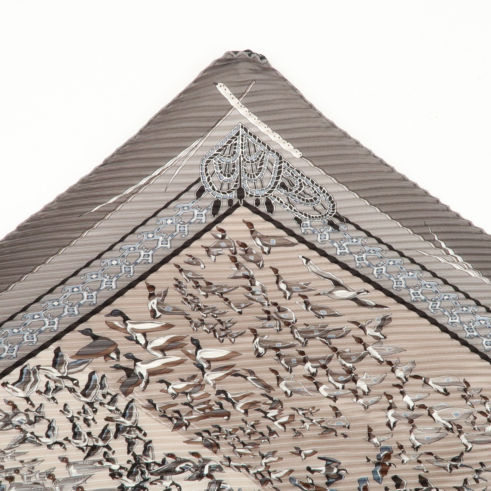 HERMES Silk 100% Pleats Carre Scarf LIBRES COMME L'AIR Gray Used