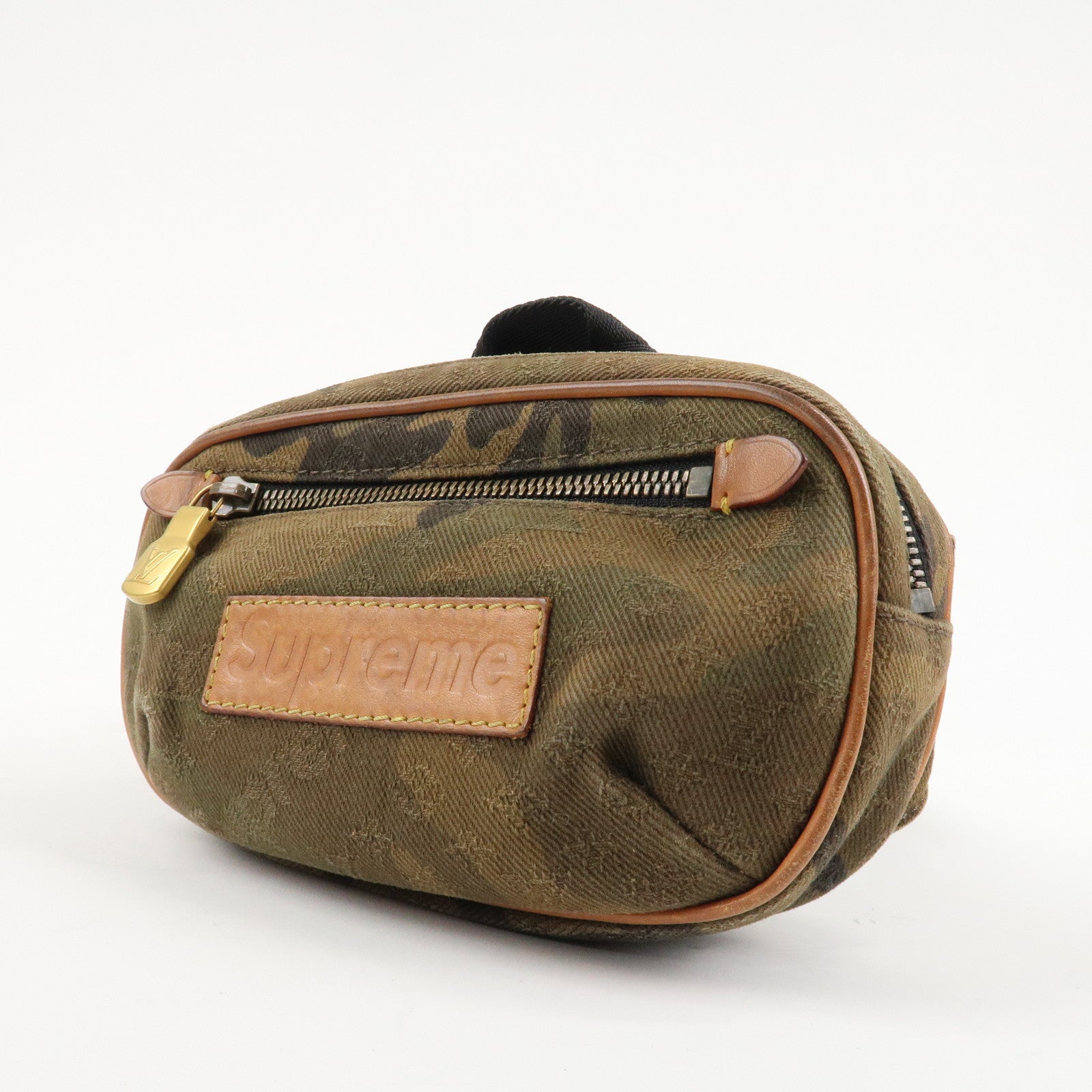 Louis Vuitton Monogram Camouflage SUPREME 2017 Bum Bag PM N44202 Used