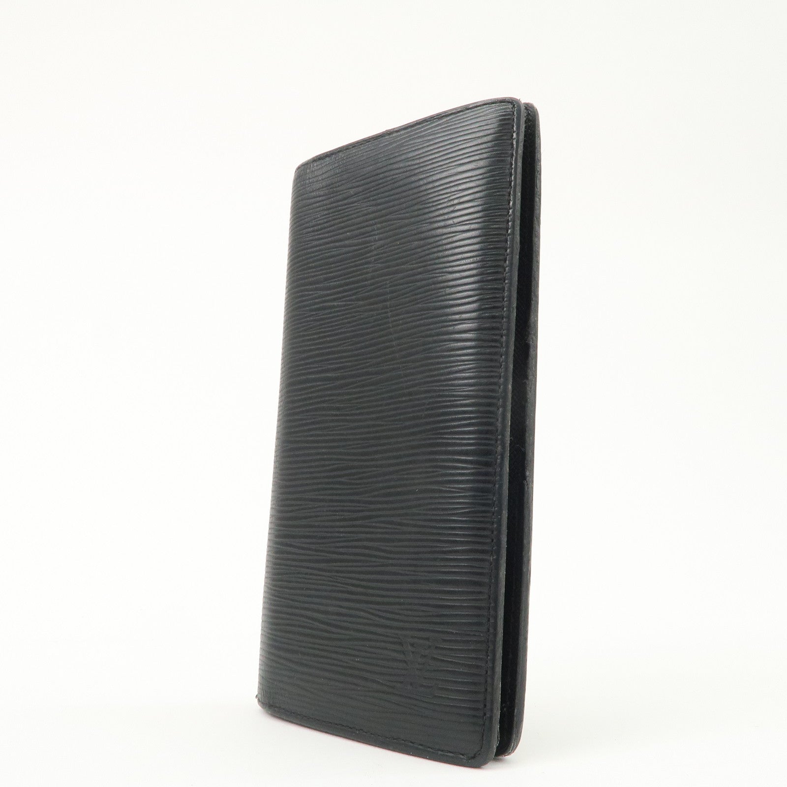 Louis Vuitton Epi Portefeuille Brazza Wallet Noir *T.S engraved Used