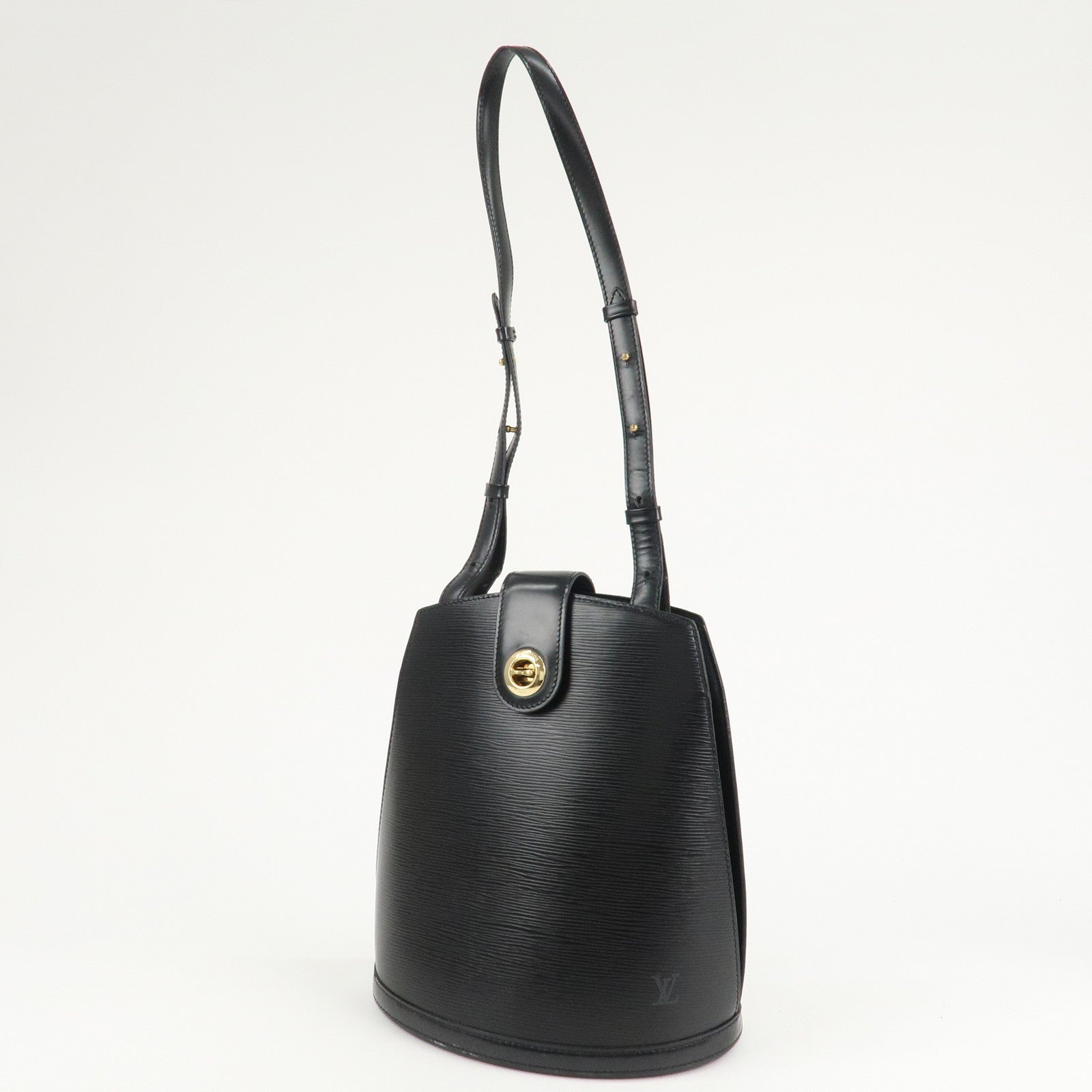 Louis Vuitton Epi Cluny Shoulder Bag Black Noir M52252 Used