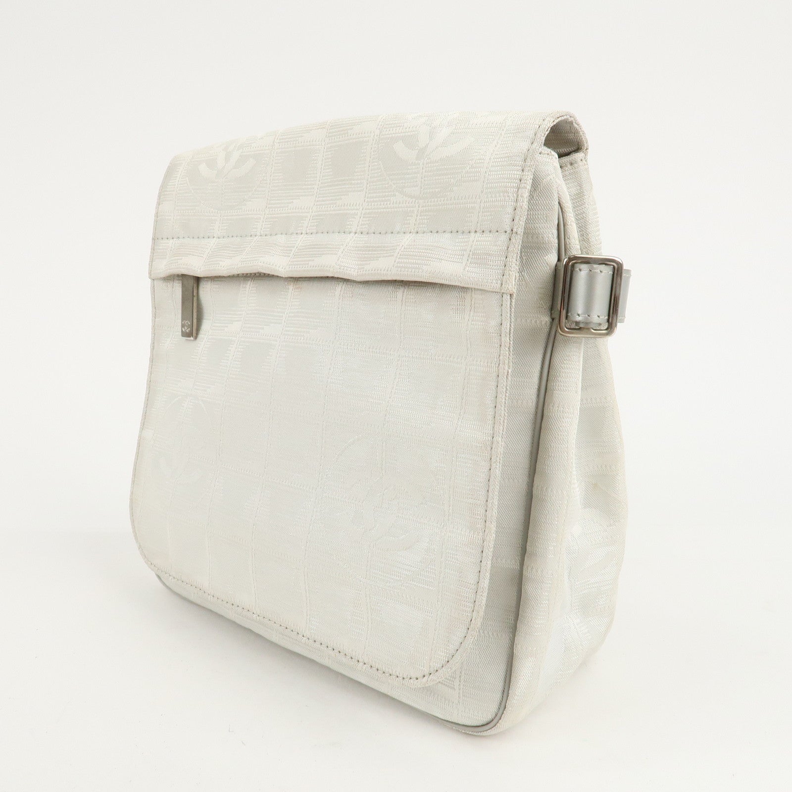 CHANEL New Travel Line Nylon Jacquard Shoulder Bag Silver A29347 Used