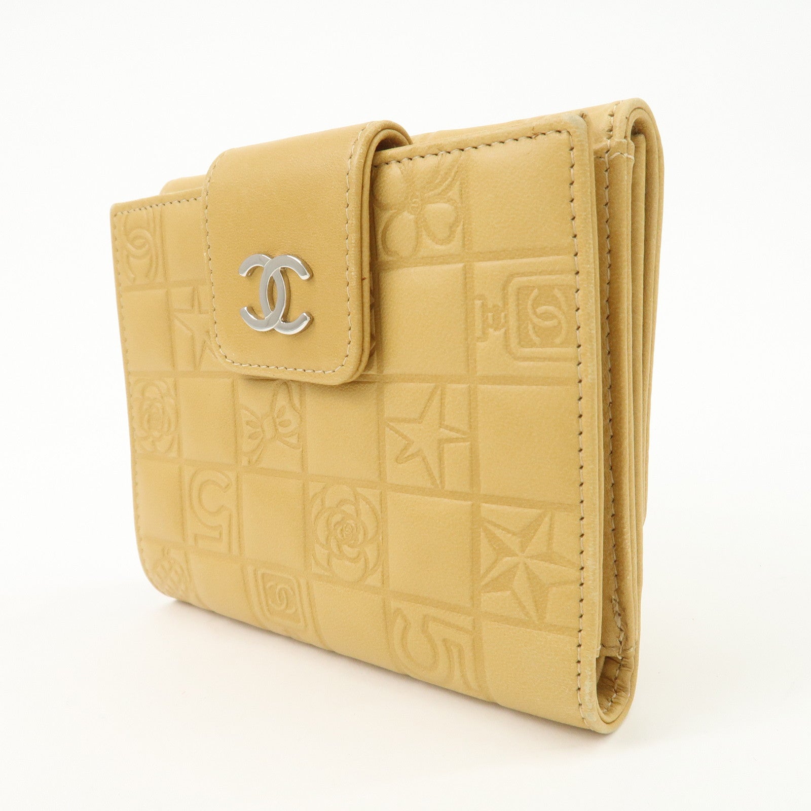 CHANEL Icon Line Lamb Skin W Flap Bi-fold Wallet Beige A24212 Used