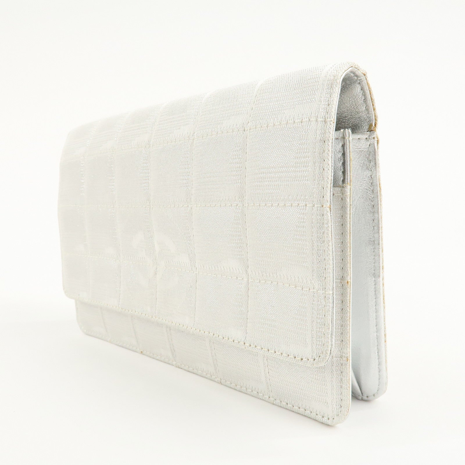 Chanel New Travel Line Nylon Jacquard Leather Chain Wallet A15772 Used