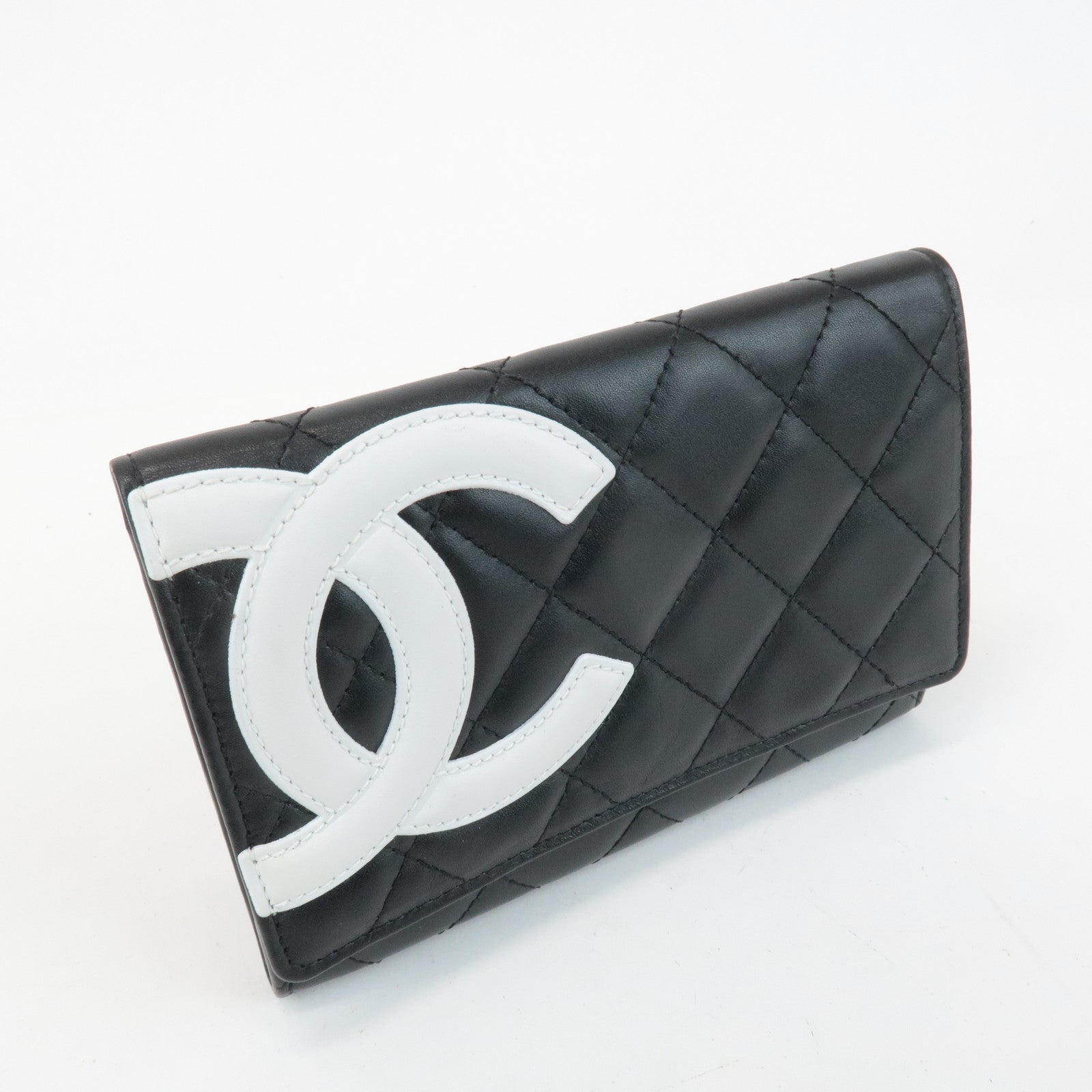 CHANEL Cambon Line COCO Mark Lamb Skin Bifold Wallet A26722 Used
