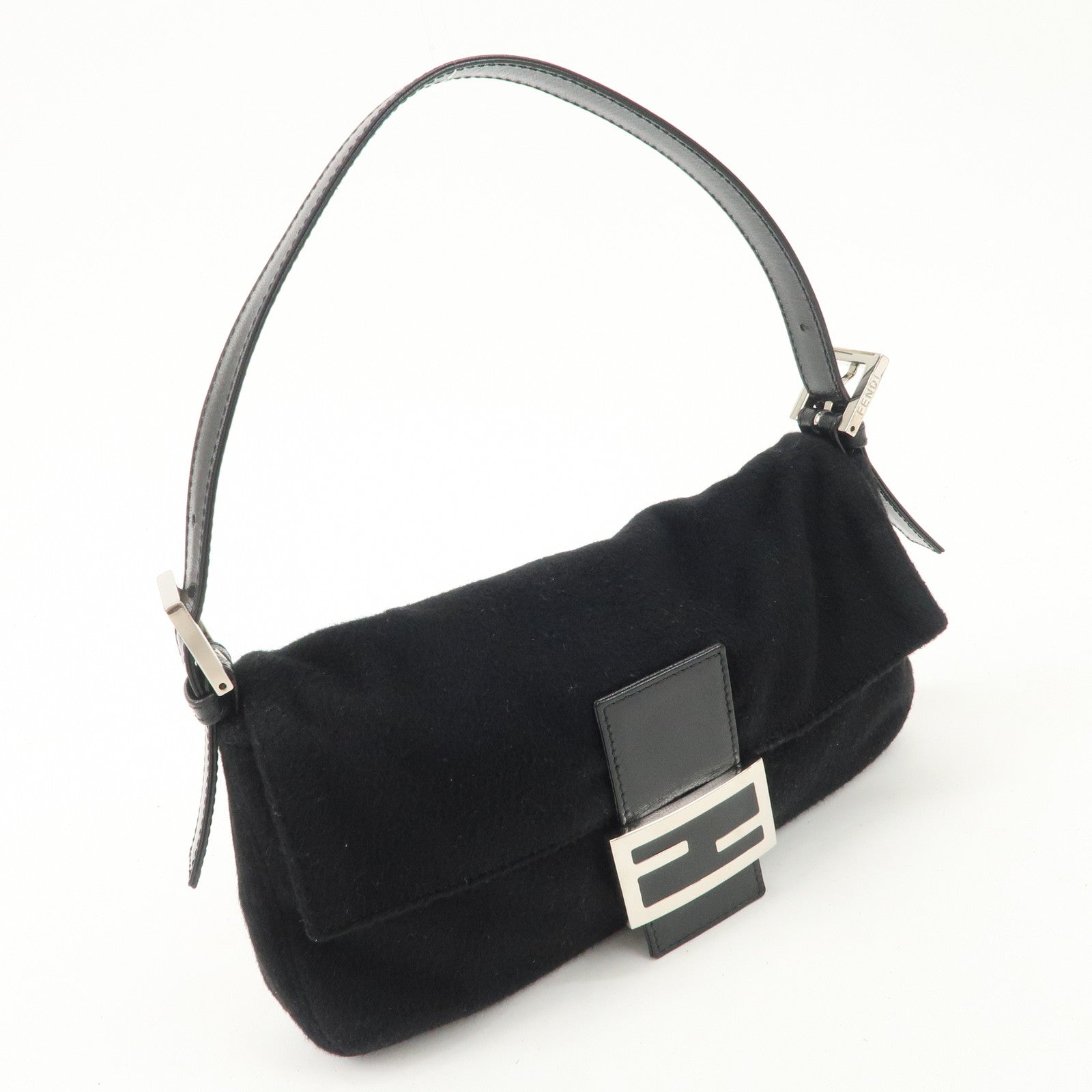 FENDI Mamma Baguette Cashmere Leather Shoulder Bag Black 26424 Used