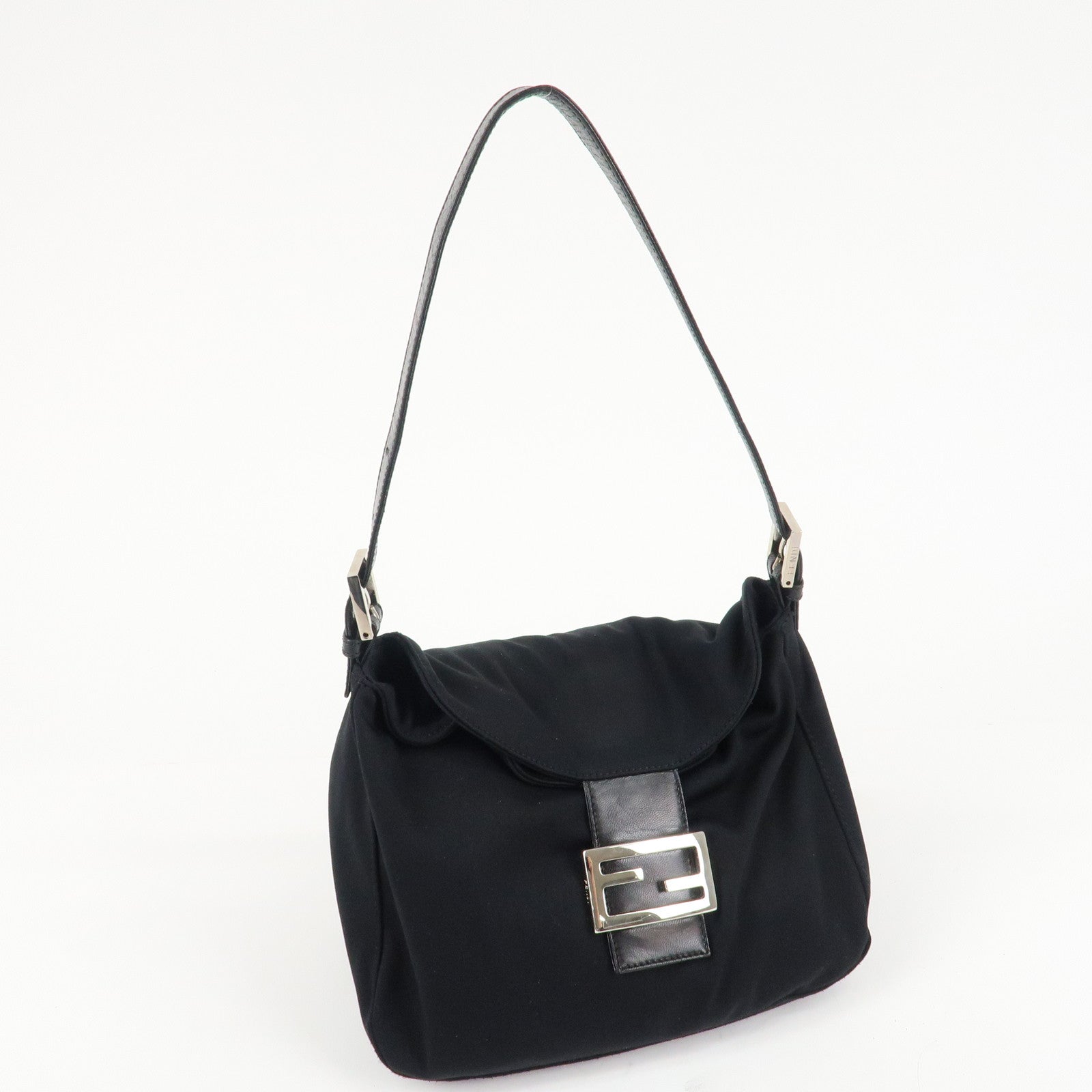 FENDI Mamma Baguette Nylon Jersey Leather Shoulder Bag Black Used