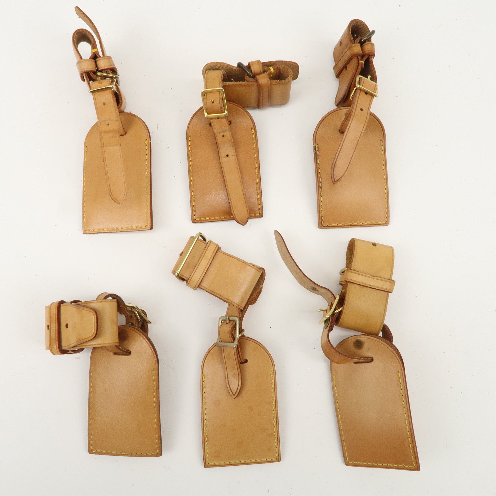 Louis Vuitton Set of 20 Leather Name Tag & Poignet Natural Used