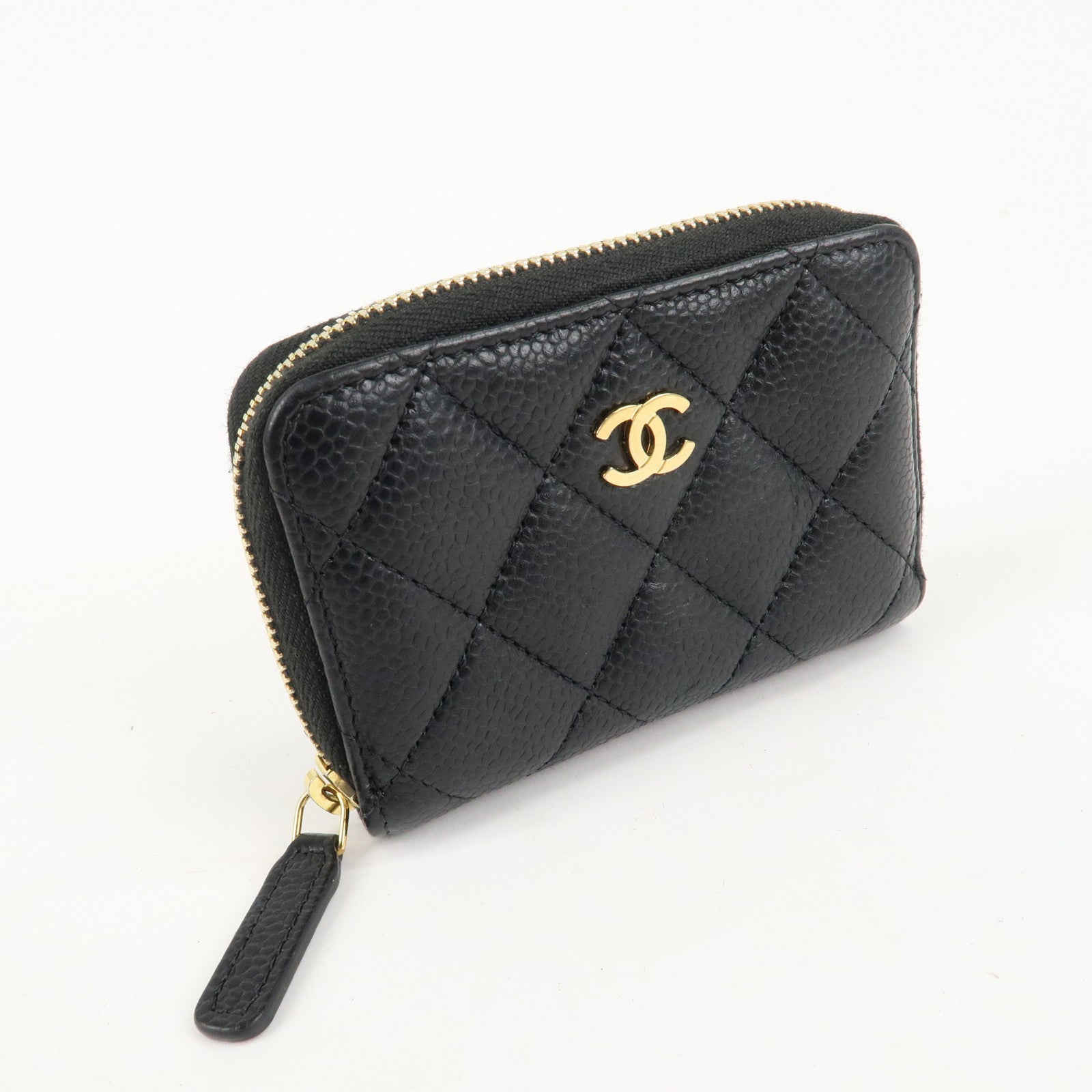 CHANEL Matelasse Caviar Skin Zipper Around Coin Case Black AP0216 Used
