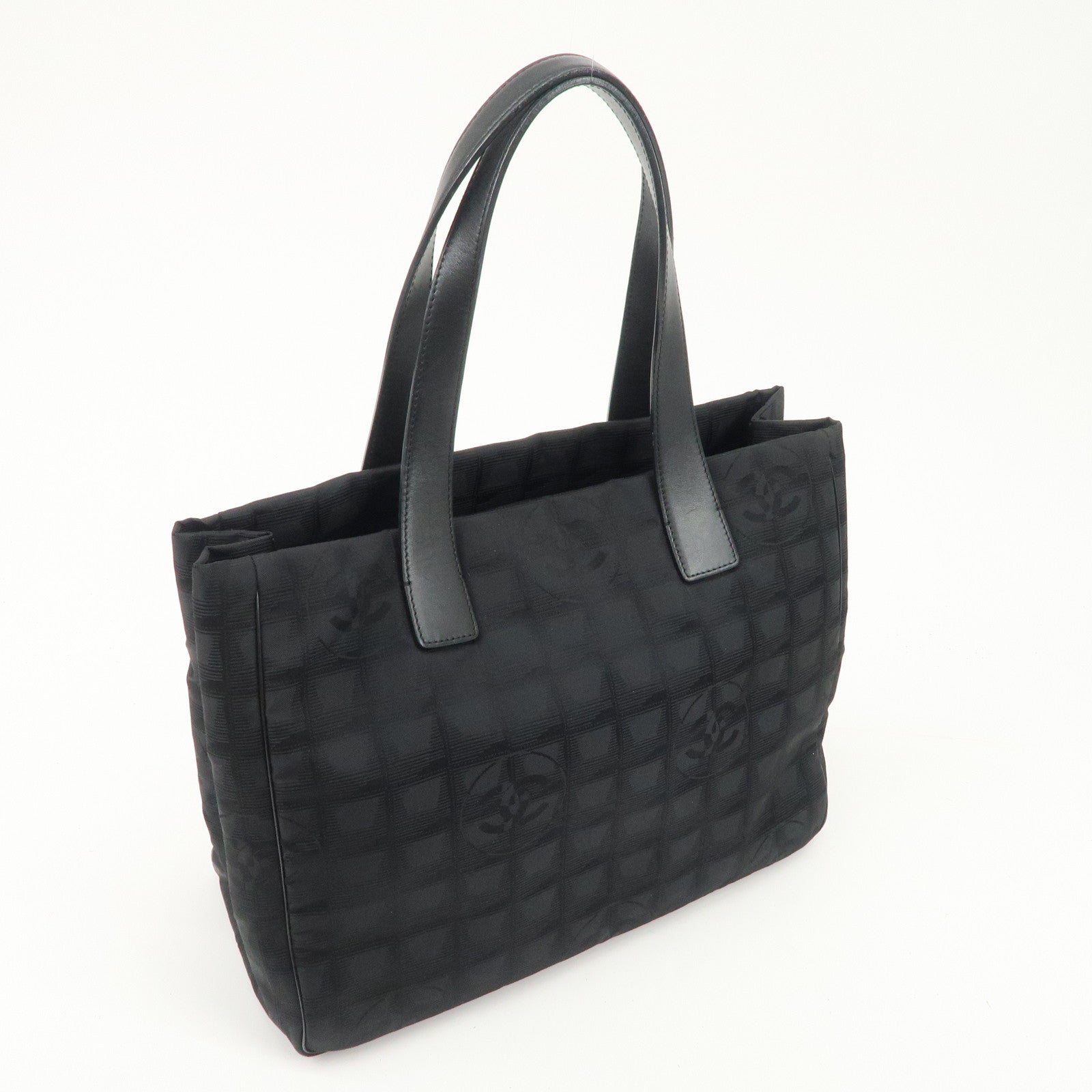 CHANEL New Travel Line Nylon Jacquard Leather Tote Bag A15991 Used