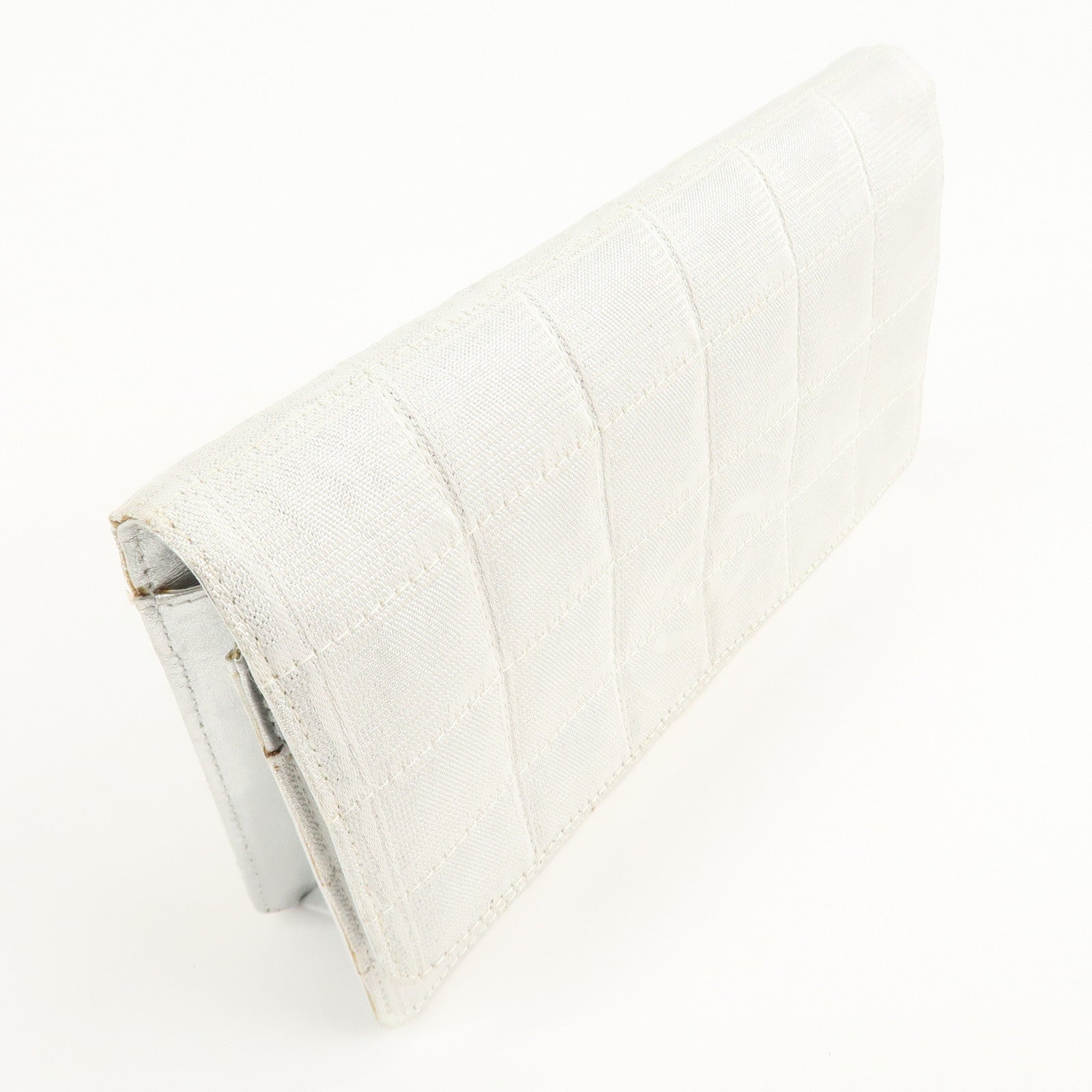 Chanel New Travel Line Nylon Jacquard Leather Chain Wallet A15772 Used