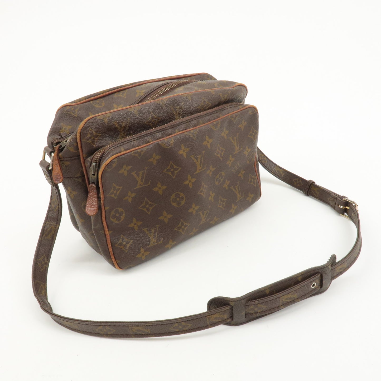 Louis Vuitton Monogram Nail Shoulder Bag Old Model Brown