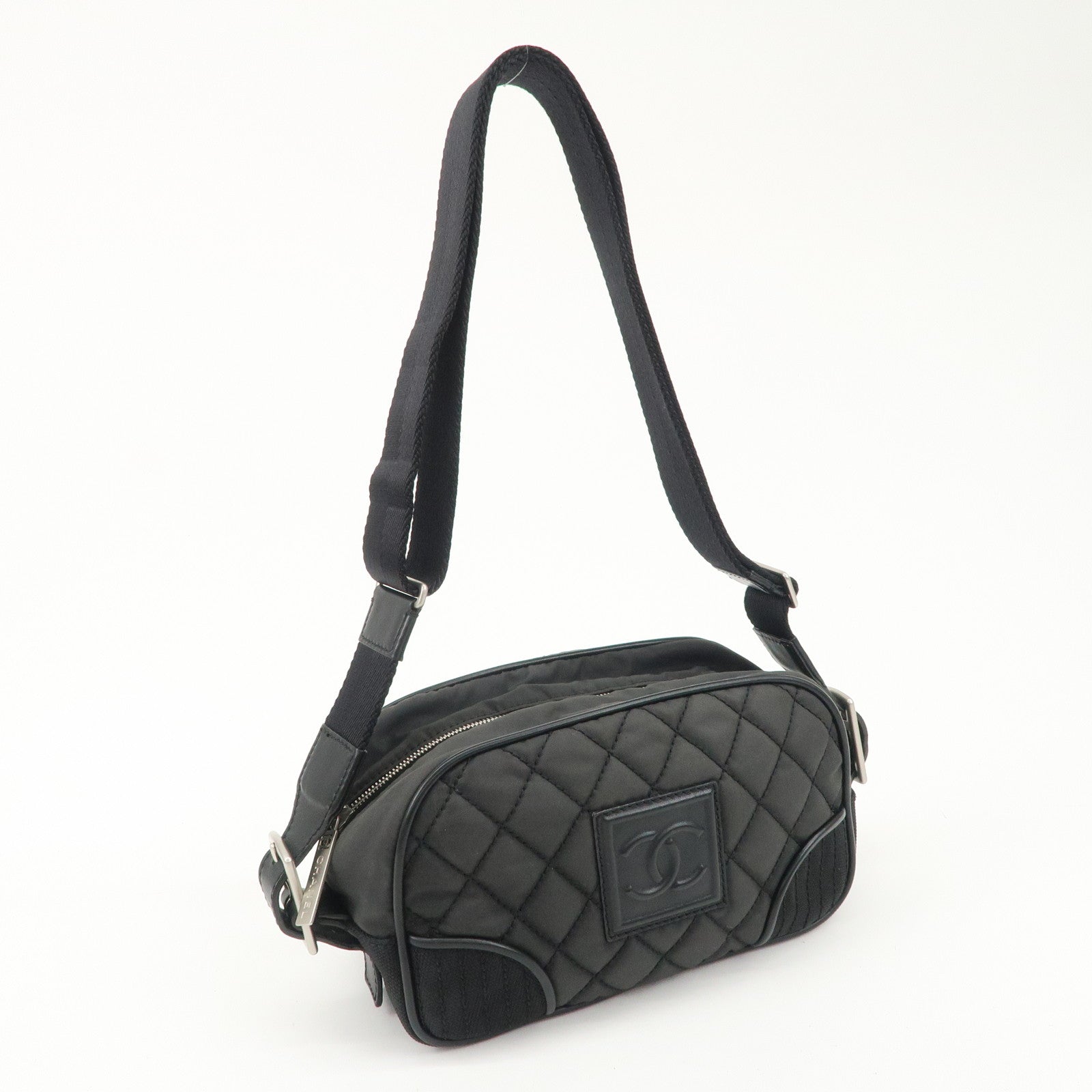 CHANEL Sports Matelasse Nylon Canvas COCO Mark Shoulder Bag Black Used