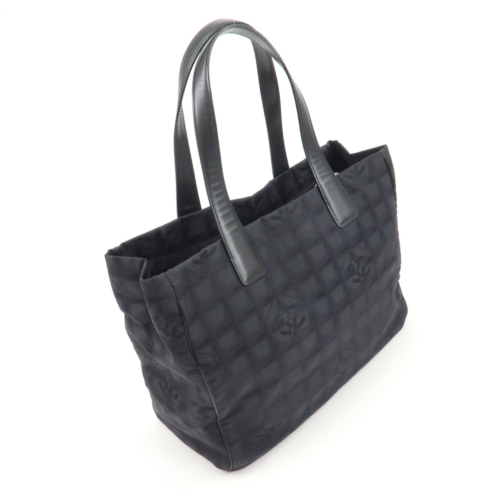 CHANEL New Travel Line Nylon Jacquard Leather Tote Bag A15991 Used