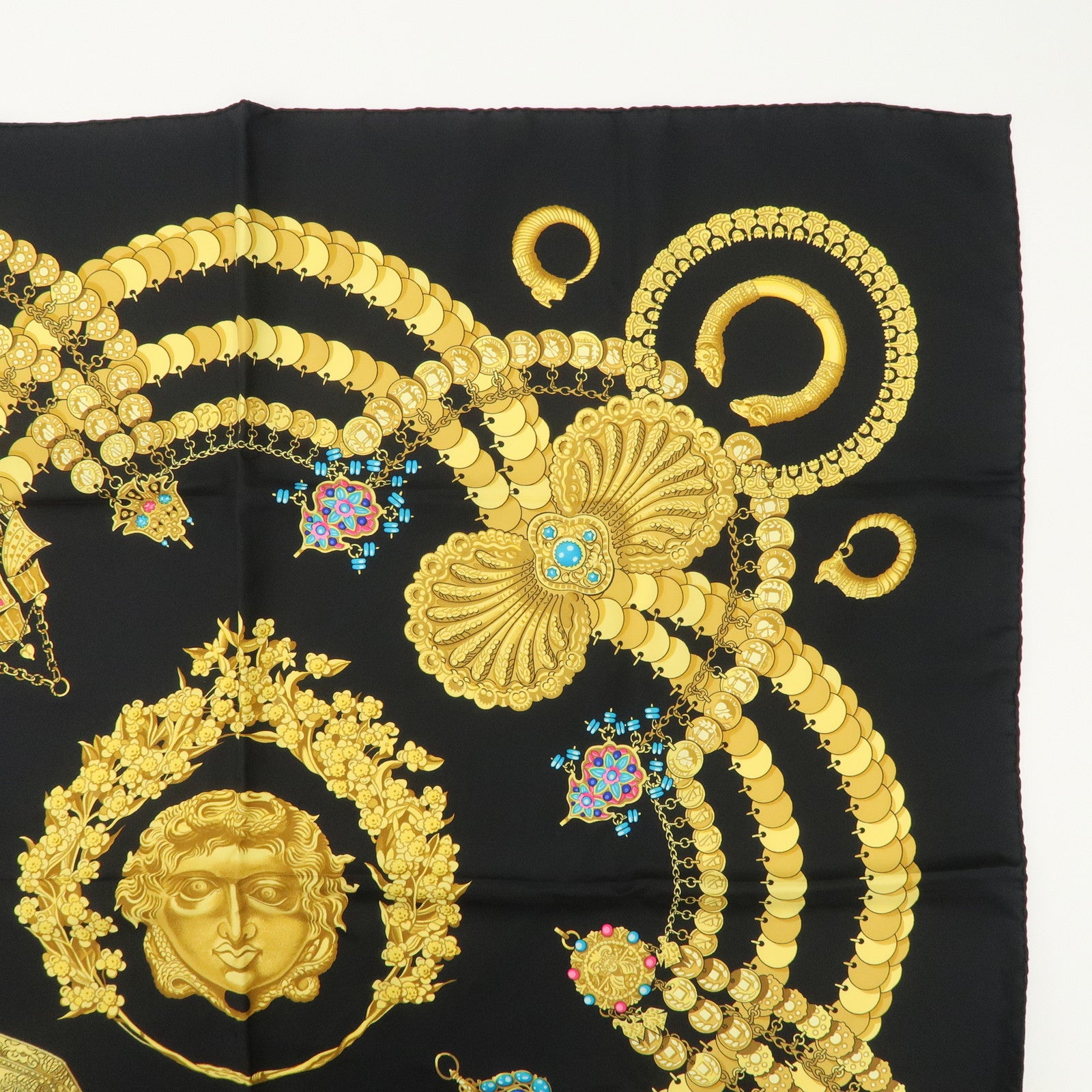 HERMES Silk 100% Carre 90 KOSMIMA Universe Black Gold Used