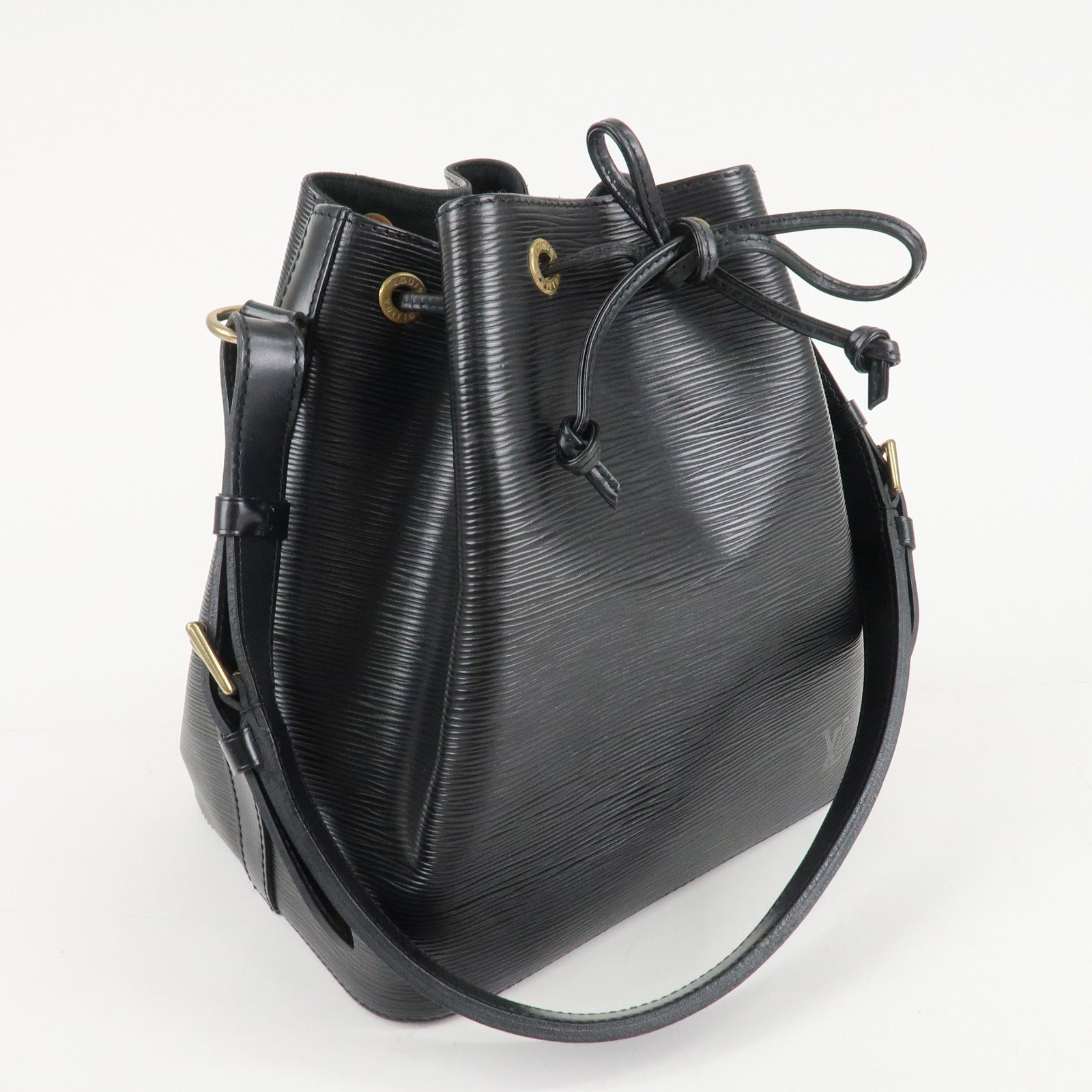 Louis Vuitton Epi Petit Noe Shoulder Bag Noir Black M59212 Used