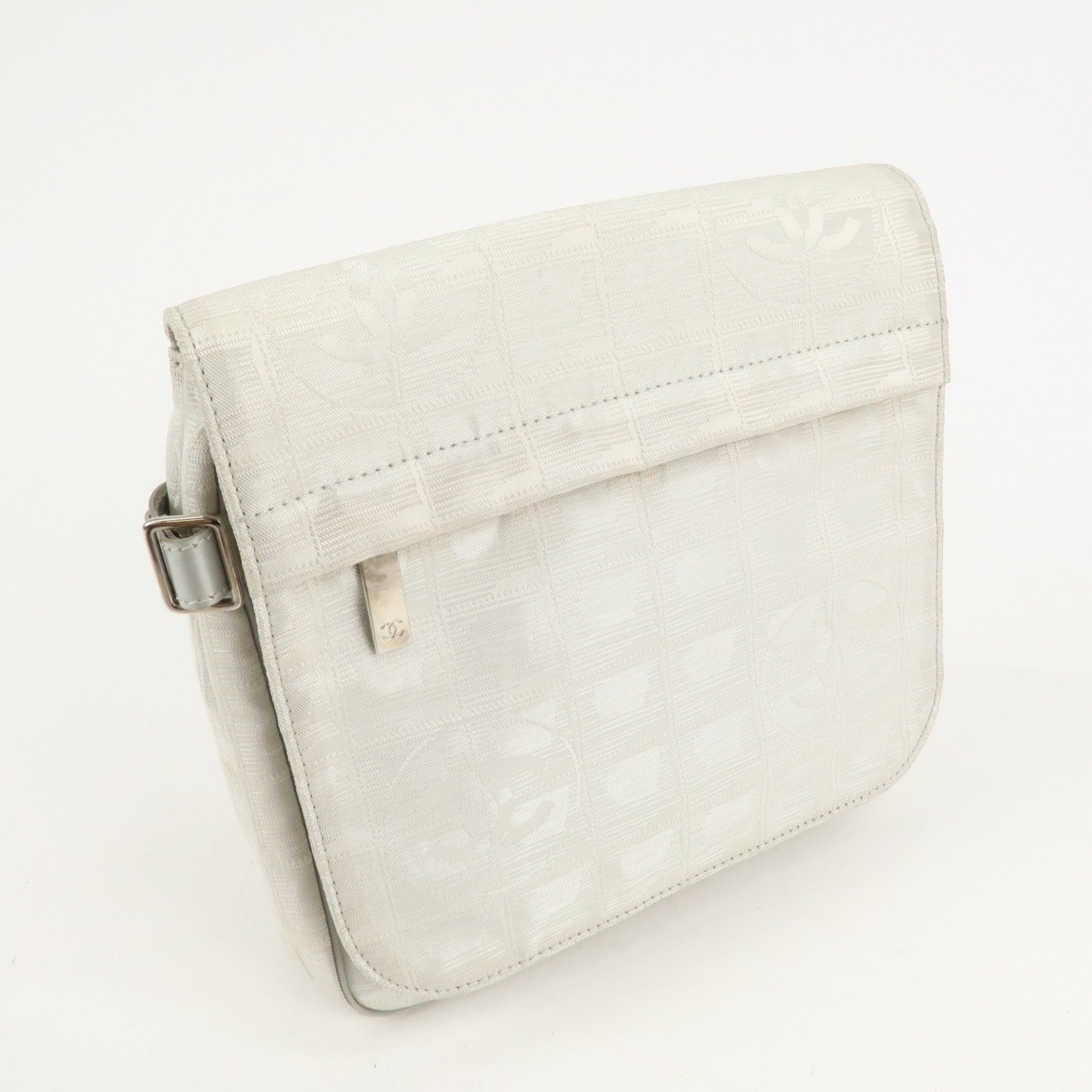 CHANEL New Travel Line Nylon Jacquard Shoulder Bag Silver A29347 Used