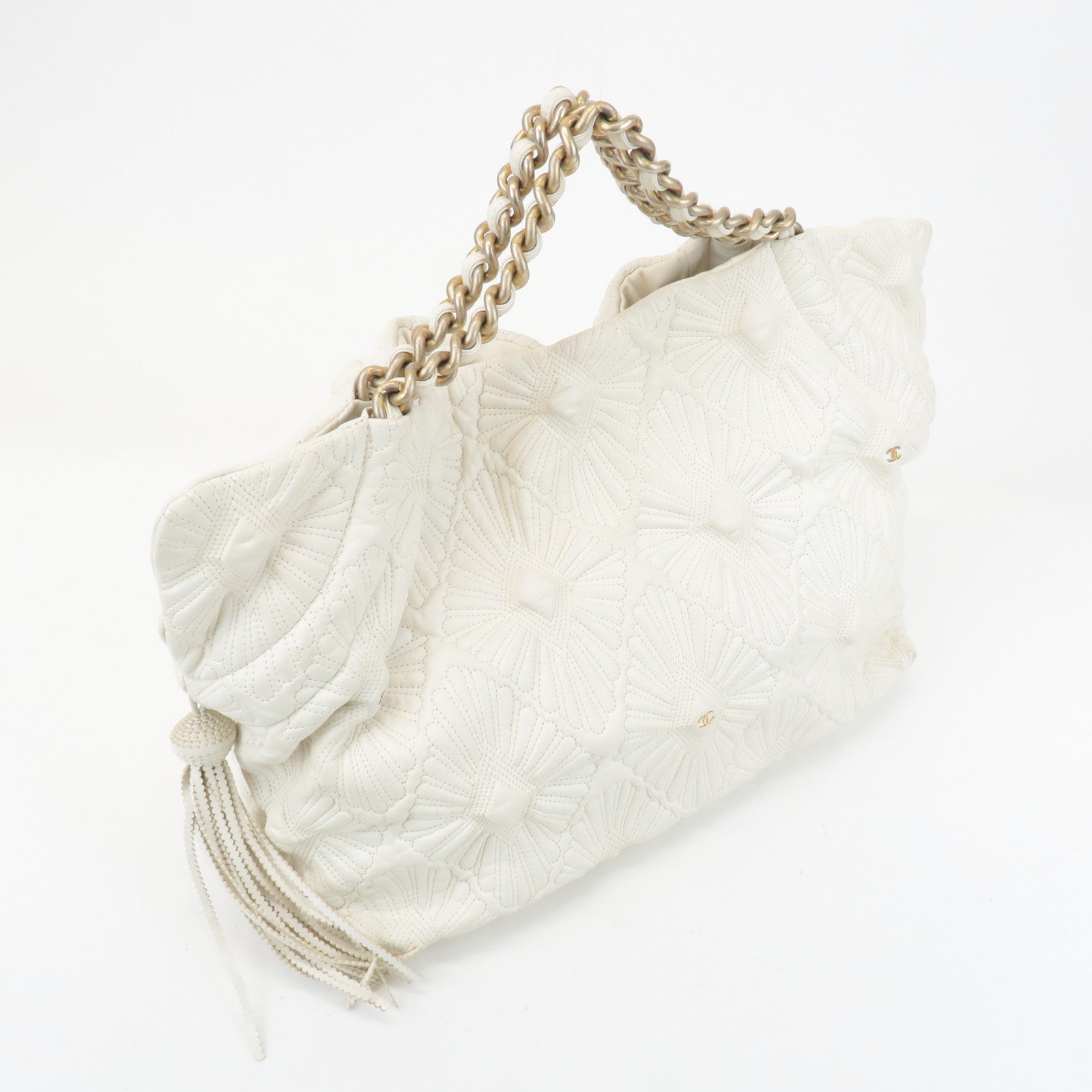 CHANEL Leather Quilting Chain Tote Bag White Used