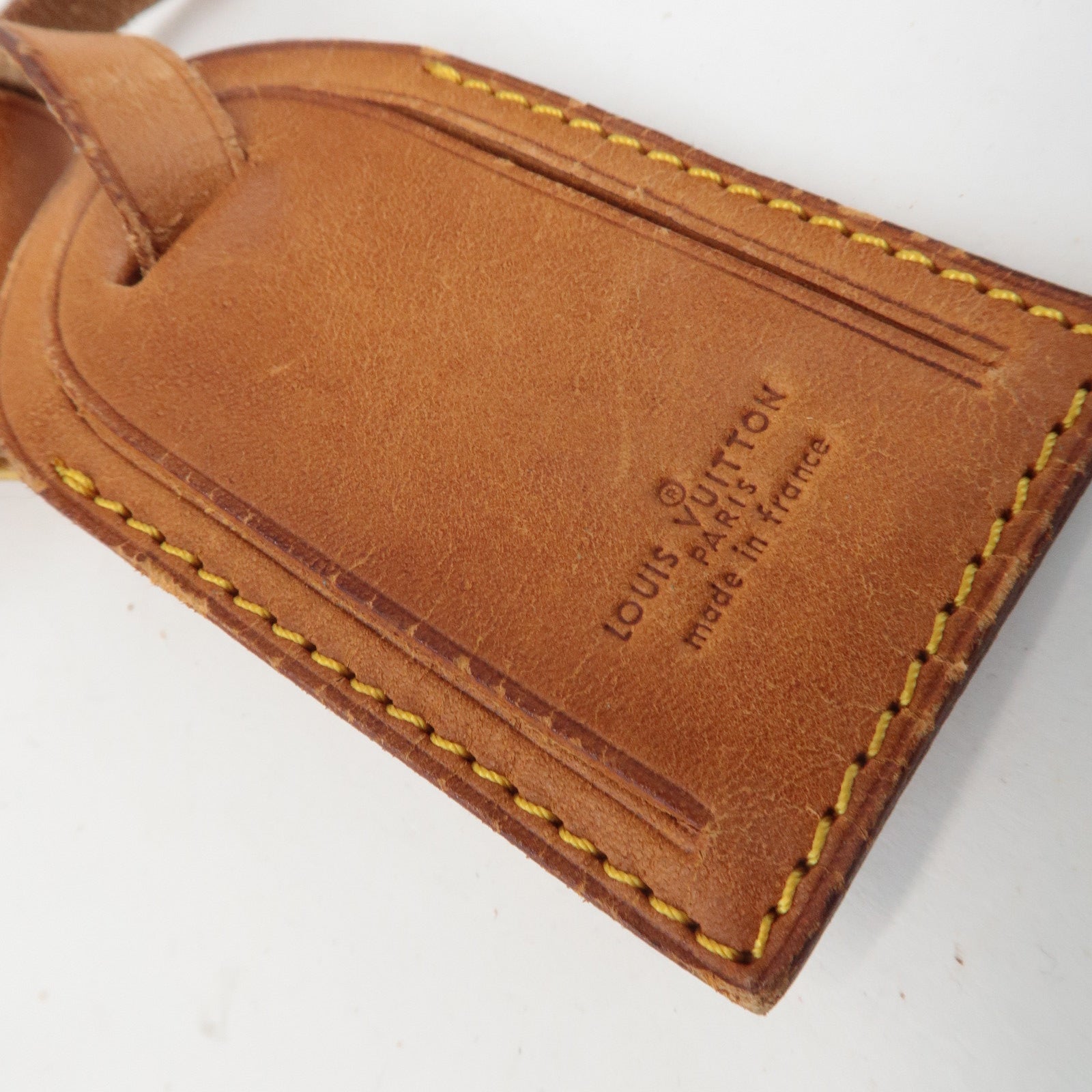 Louis Vuitton Set of 10 Leather Name Tag & Poignet Natural Used