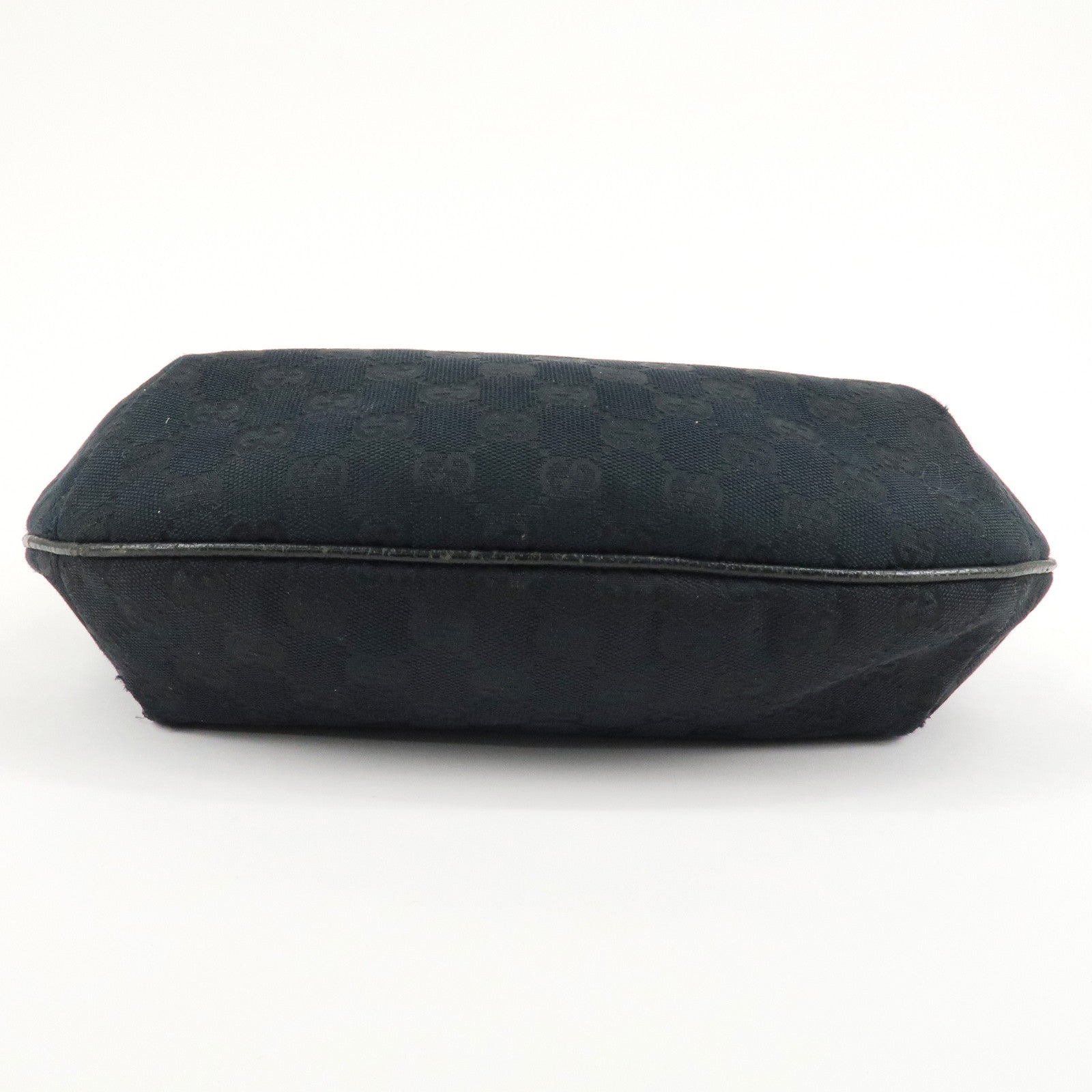 GUCCI Sherry GG Canvas Leather Shoulder Bag Black 181092 Used