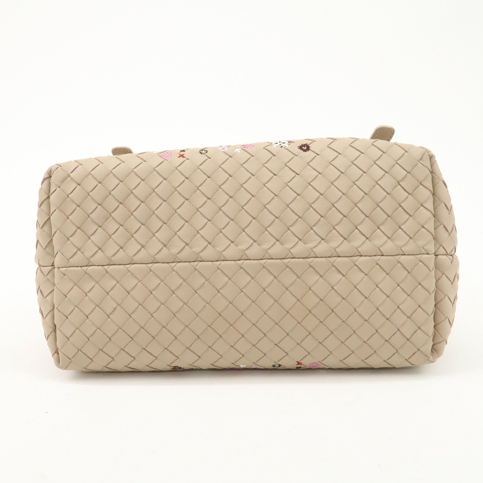BOTTEGA VENETA Intrecciato Leather Embroidery Tote Bag Beige Used