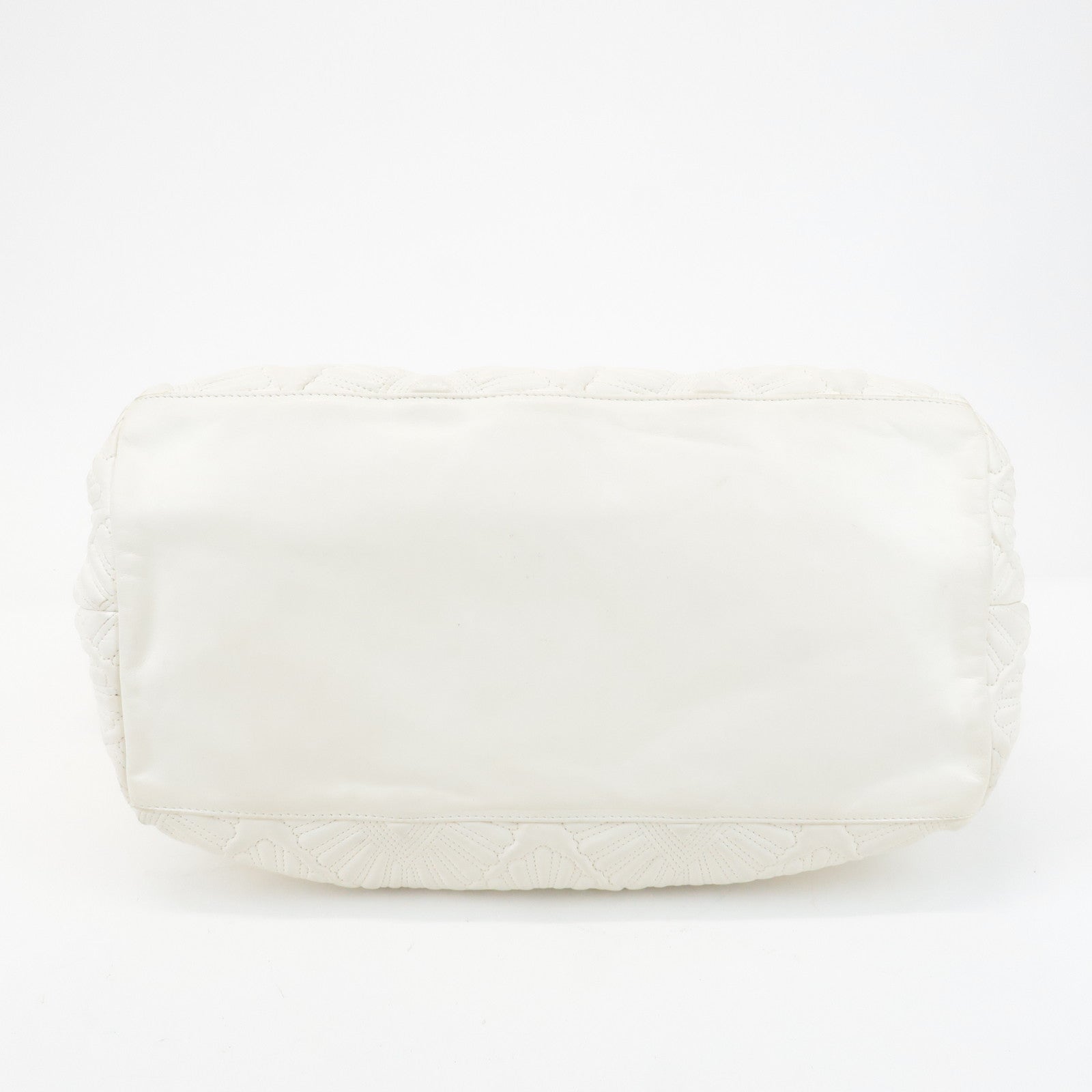 CHANEL Leather Quilting Chain Tote Bag White Used