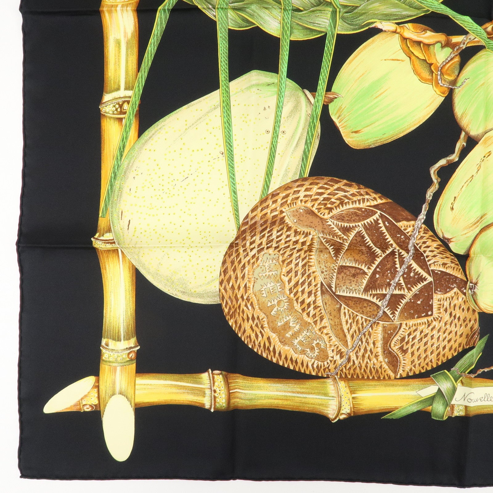 HERMES Silk 100% Carre 90 Scarf Nouvelle Colodonie Black Green Used