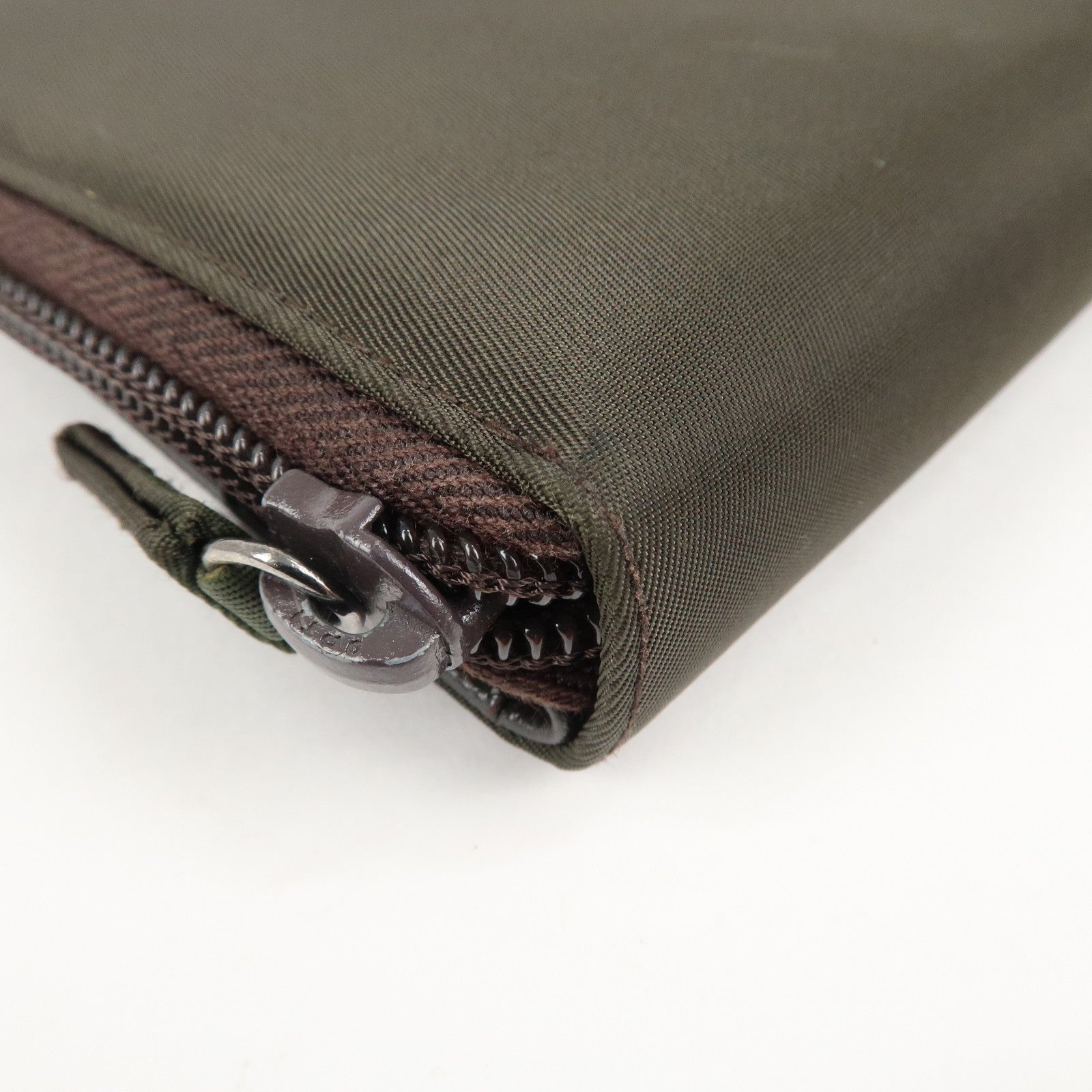 PRADA Logo Leather Bi-Fold Wallet Small Wallet Khaki Used