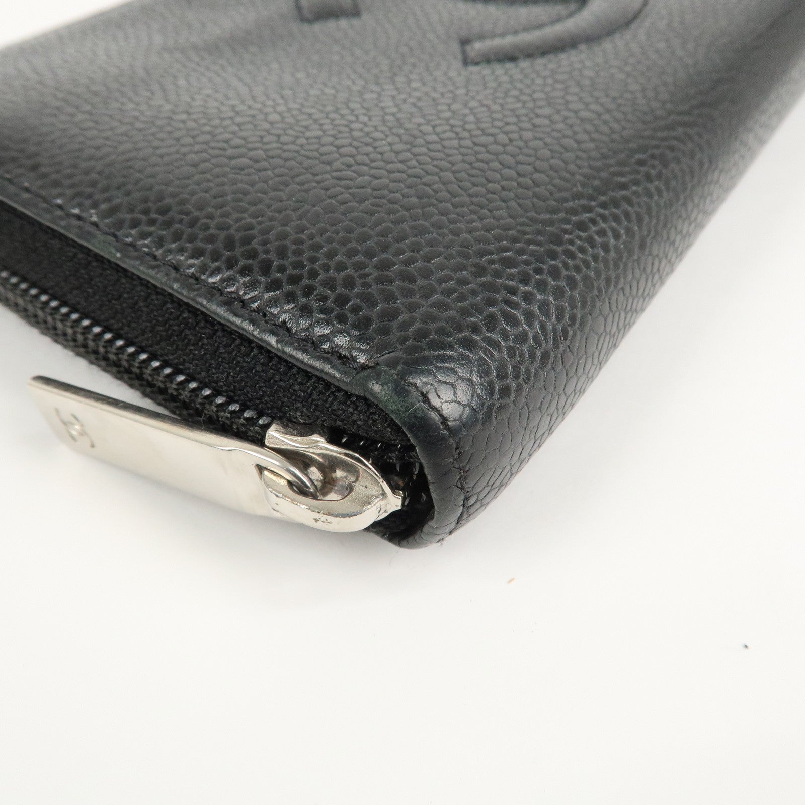 CHANEL Caviar Skin Zip Around Long Wallet Black A50071 Used