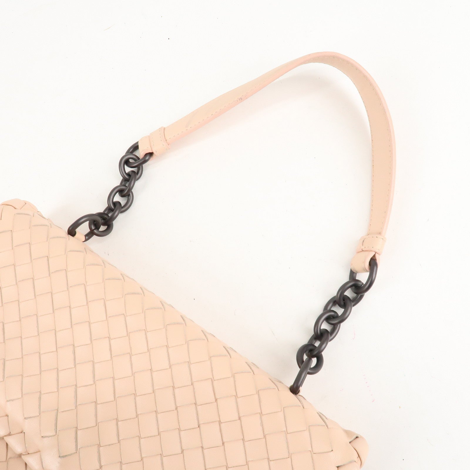 BOTTEGA VENETA Intrecciato Leather Chain Shoulder Bag Pink Beige Used