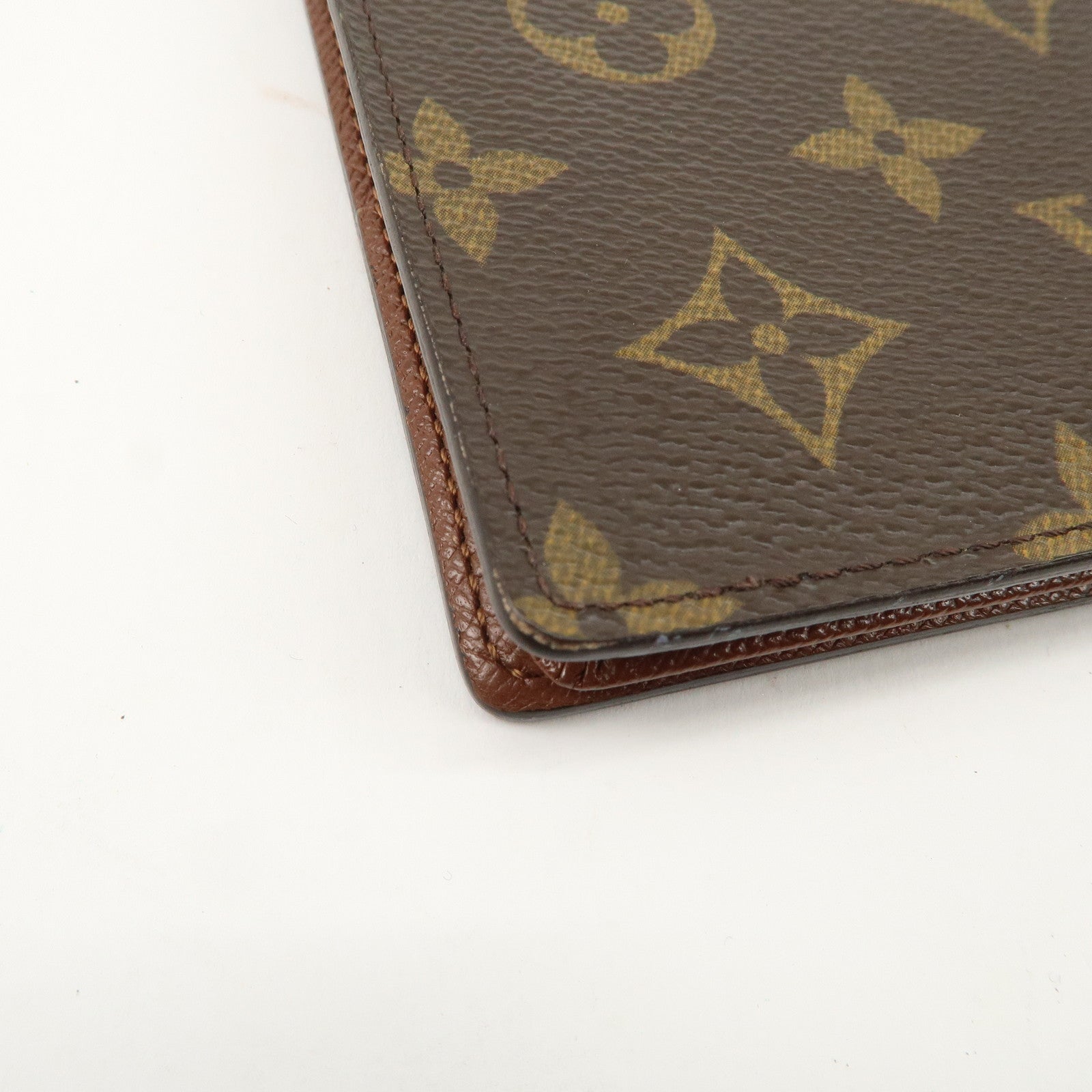 Louis Vuitton Monogram Tri- Fold Card Case Brown M61731 Used