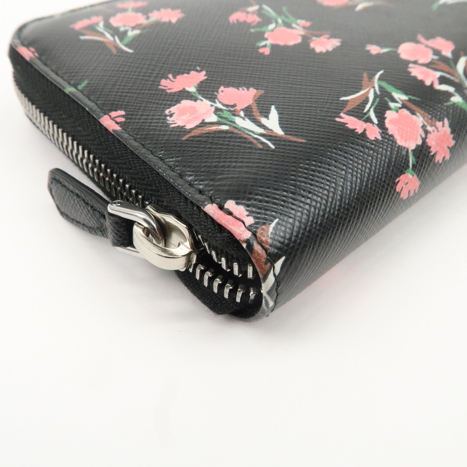 PRADA Logo Leather Round Zipper Long Wallet Flower 1ML506 Used