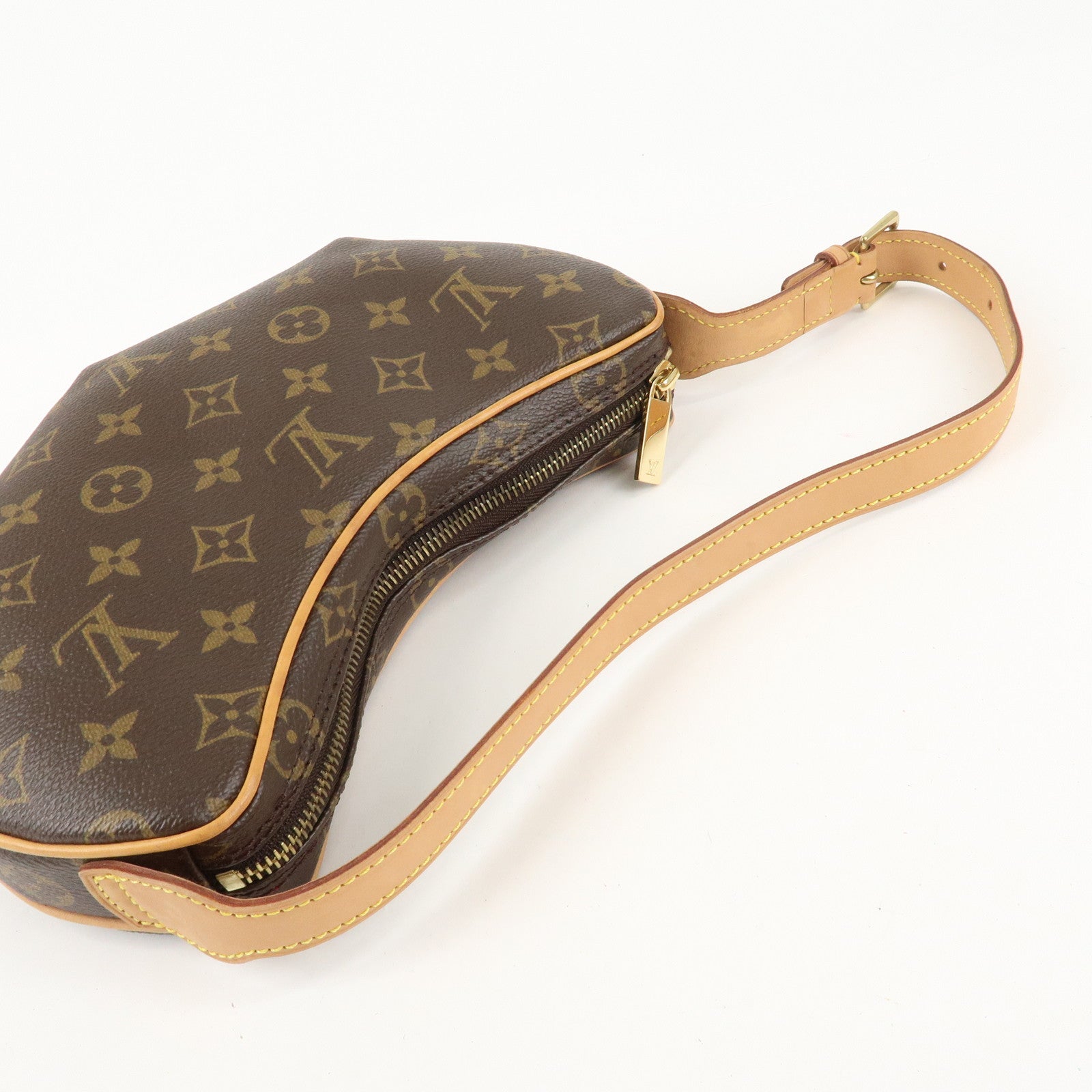 Louis Vuitton Monogram Pochette Croissant Shoulder Bag M51510 Used