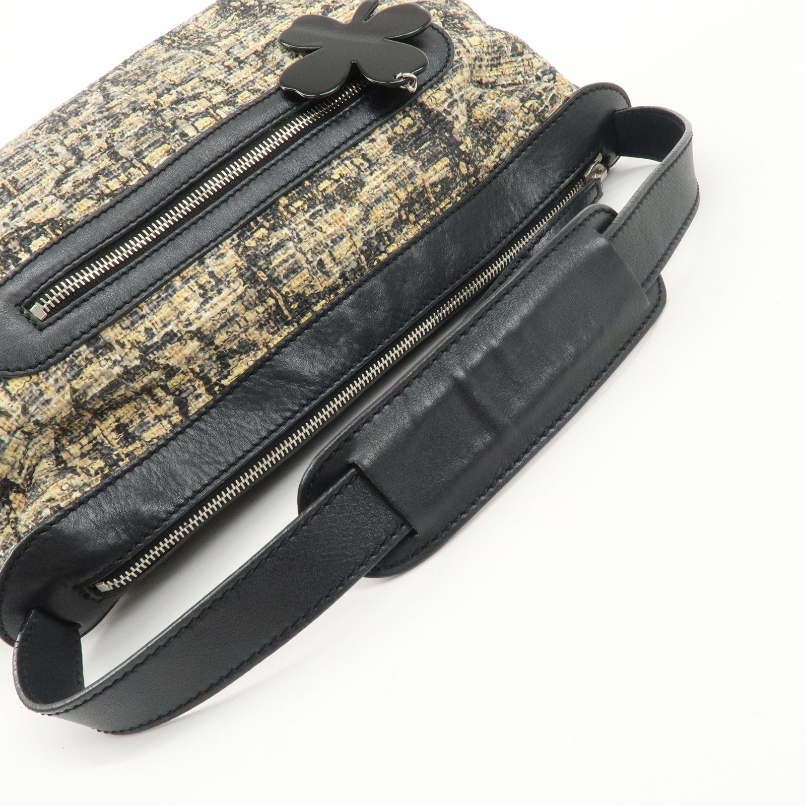 CHANEL Tweed Leather Shoulder Bag Hand Bag Black Beige Used