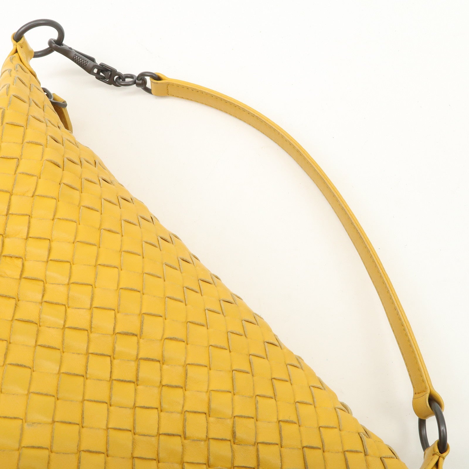 BOTTEGA VENETA Intrecciato Leather One-Shoulder Bag 239988 Used