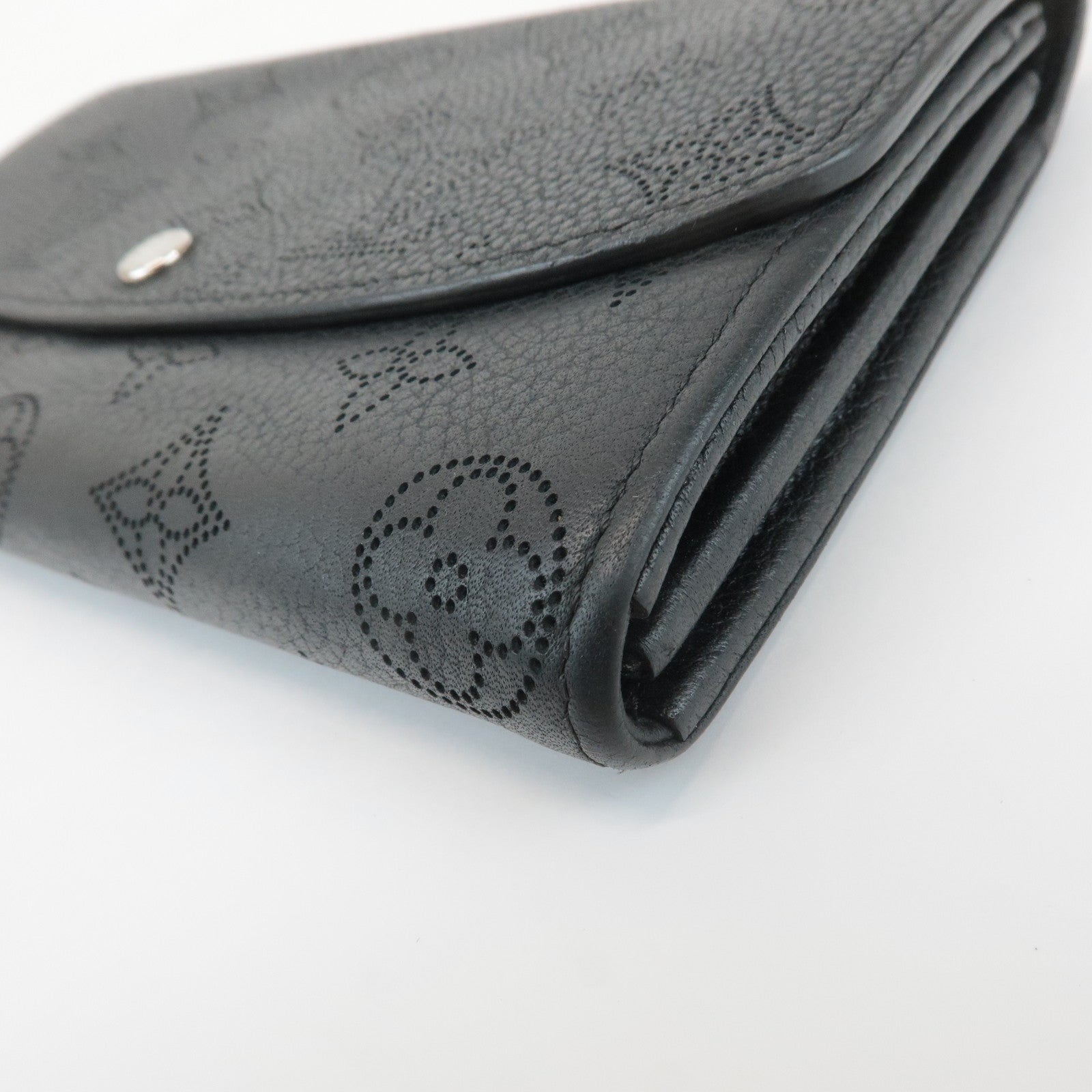 Louis Vuitton Monogram Mahina Portefeuille Iris Wallet M60143 Used