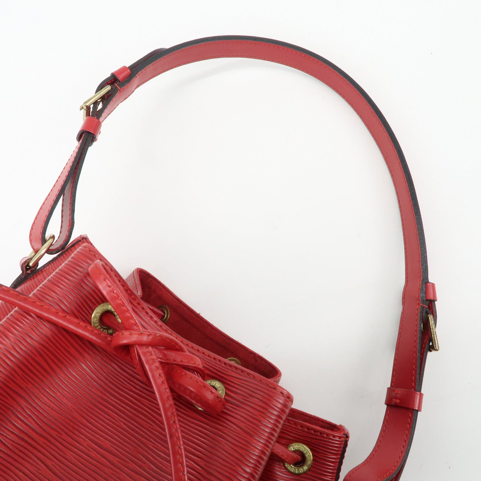 Louis Vuitton Epi Petit Noe Shoulder Bag Castilian Red M59017 Used