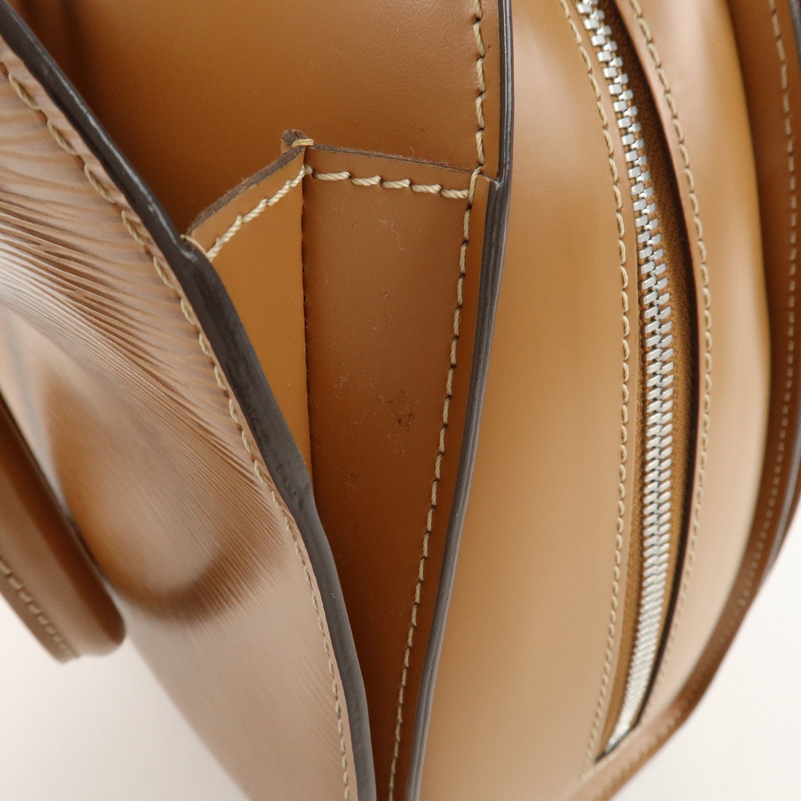 Louis Vuitton Epi Pont Neuf Hand Bag Zipang Gold M5205B Used