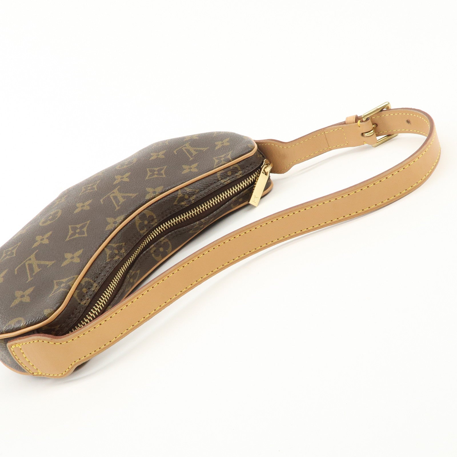 Louis Vuitton Monogram Pochette Croissant Shoulder Bag M51510 Used