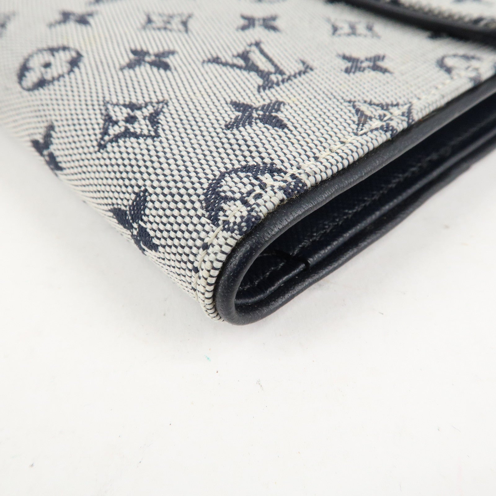 Louis Vuitton Monogram Porte Billet Carte Credit Monnaie M92239 Used