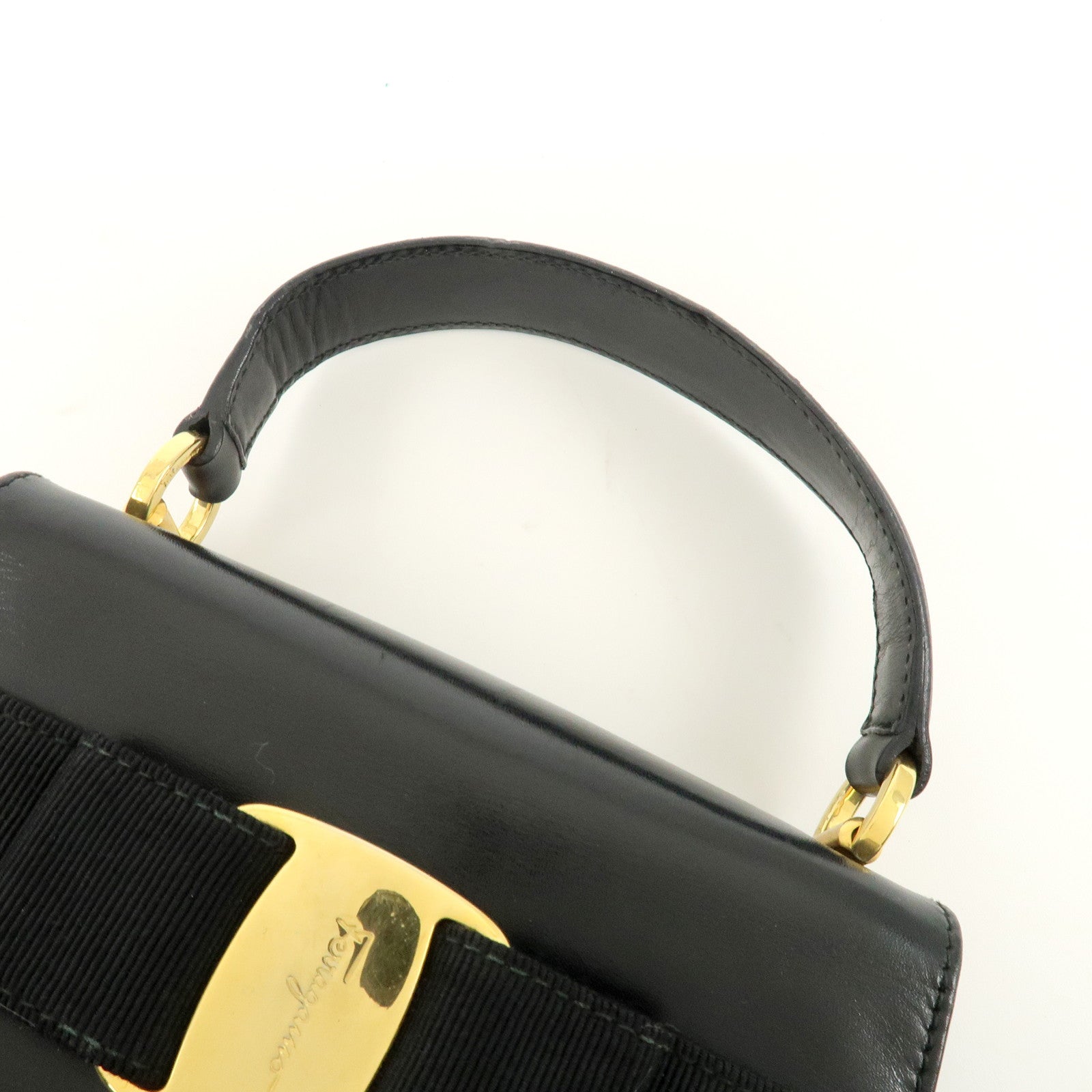 Ferragamo Vara Ribbon Leather Small Hand Bag Black Used