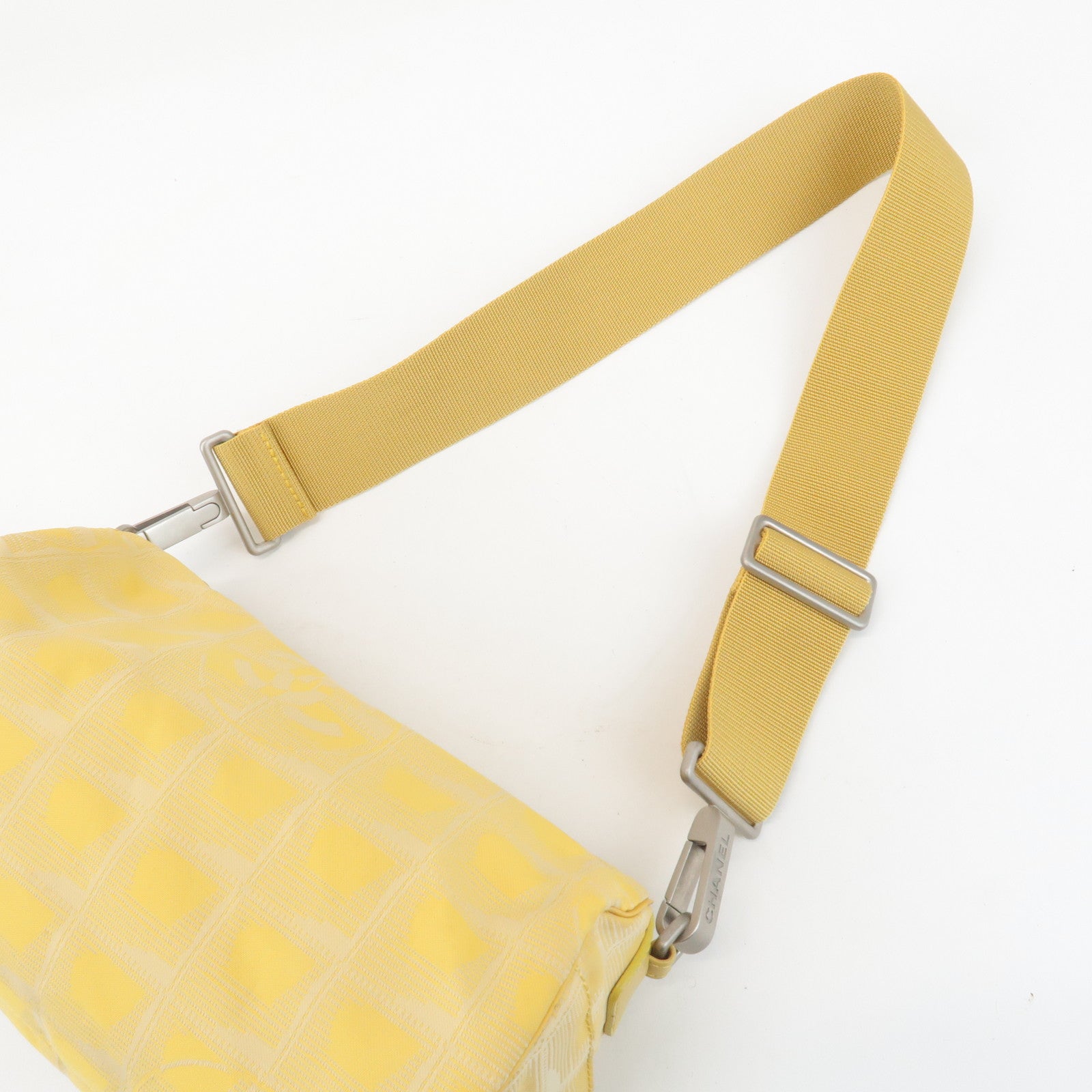 CHANEL New Travel Line Nylon Jacquard Leather Shoulder Bag A17669 Used