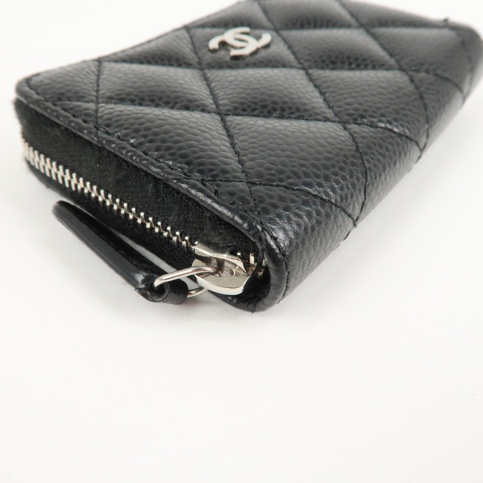 CHANEL Matelasse Caviar Skin Around Zipper Coin Case Black AP0216 Used