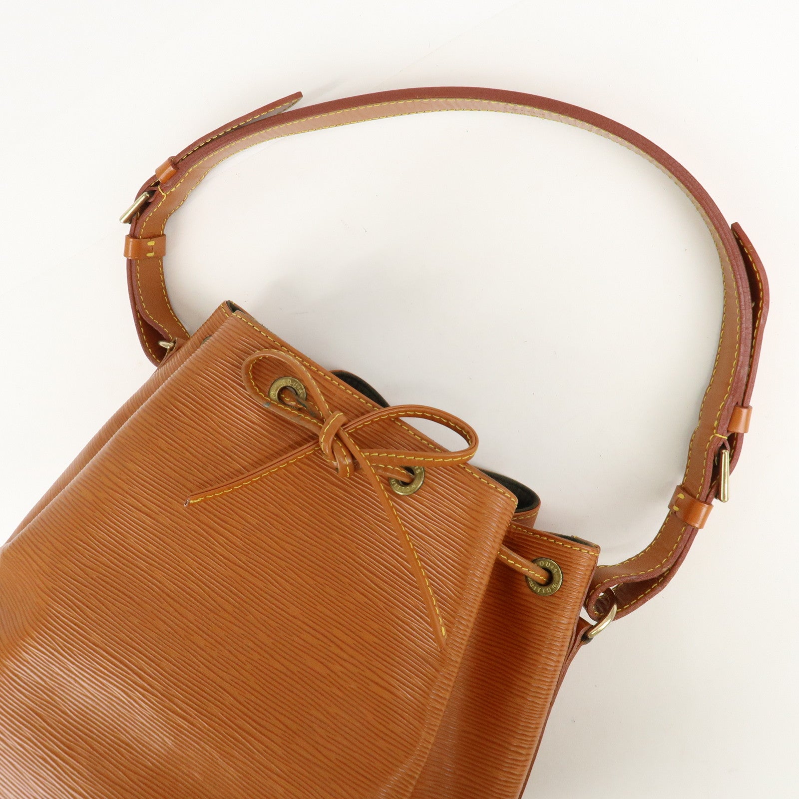 Louis Vuitton Epi Petit Noe Shoulder Bag Zipang Gold M44108 Used