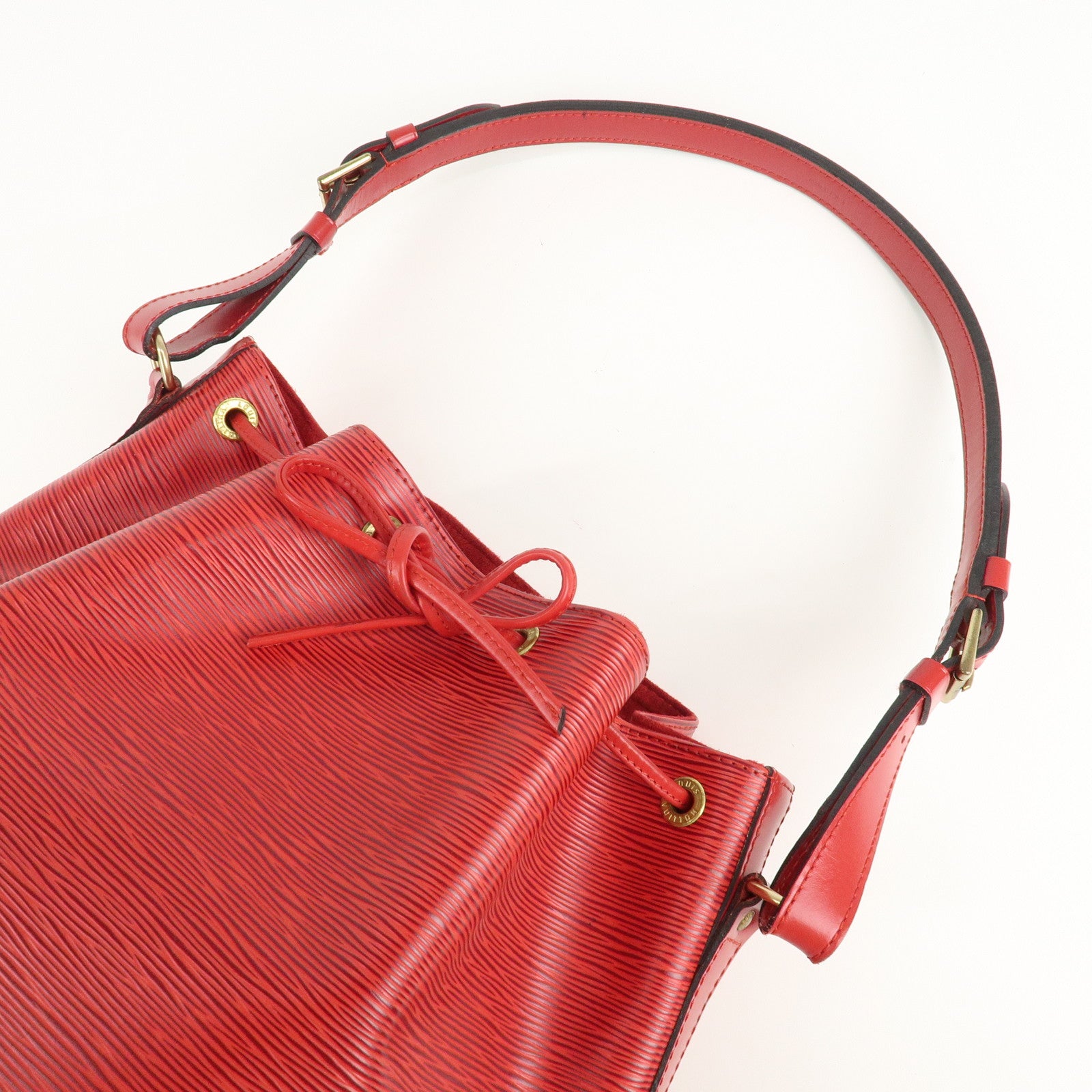 Louis Vuitton Epi Noe Shoulder Bag Castilian Red M44007 Used