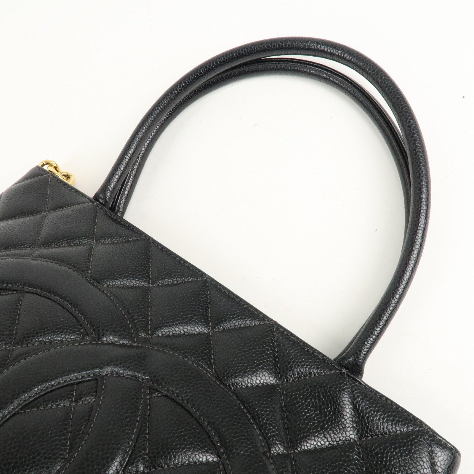 CHANEL Caviar Skin Matelasse Tote Bag Hand bag Black A01804 Used